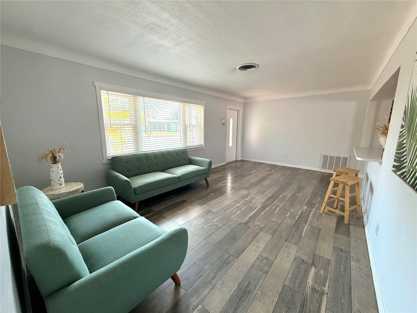 4773 56TH AVE N, ST PETERSBURG, FL, 33714