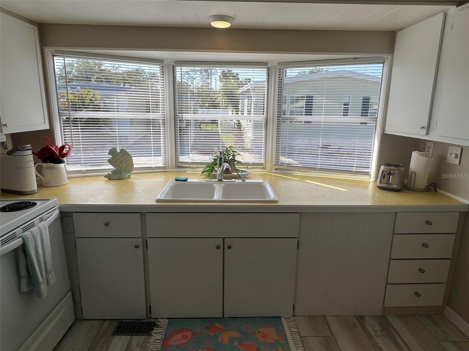 103 PINDO PALM ST W, LARGO, FL, 33770