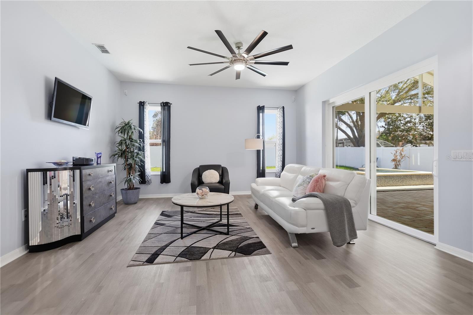 486 WOODFORD DR, DEBARY, FL, 32713