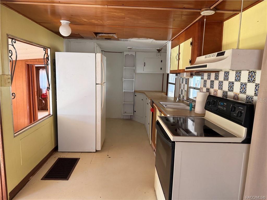 6600 E LAKATO LN, INVERNESS, FL, 34453