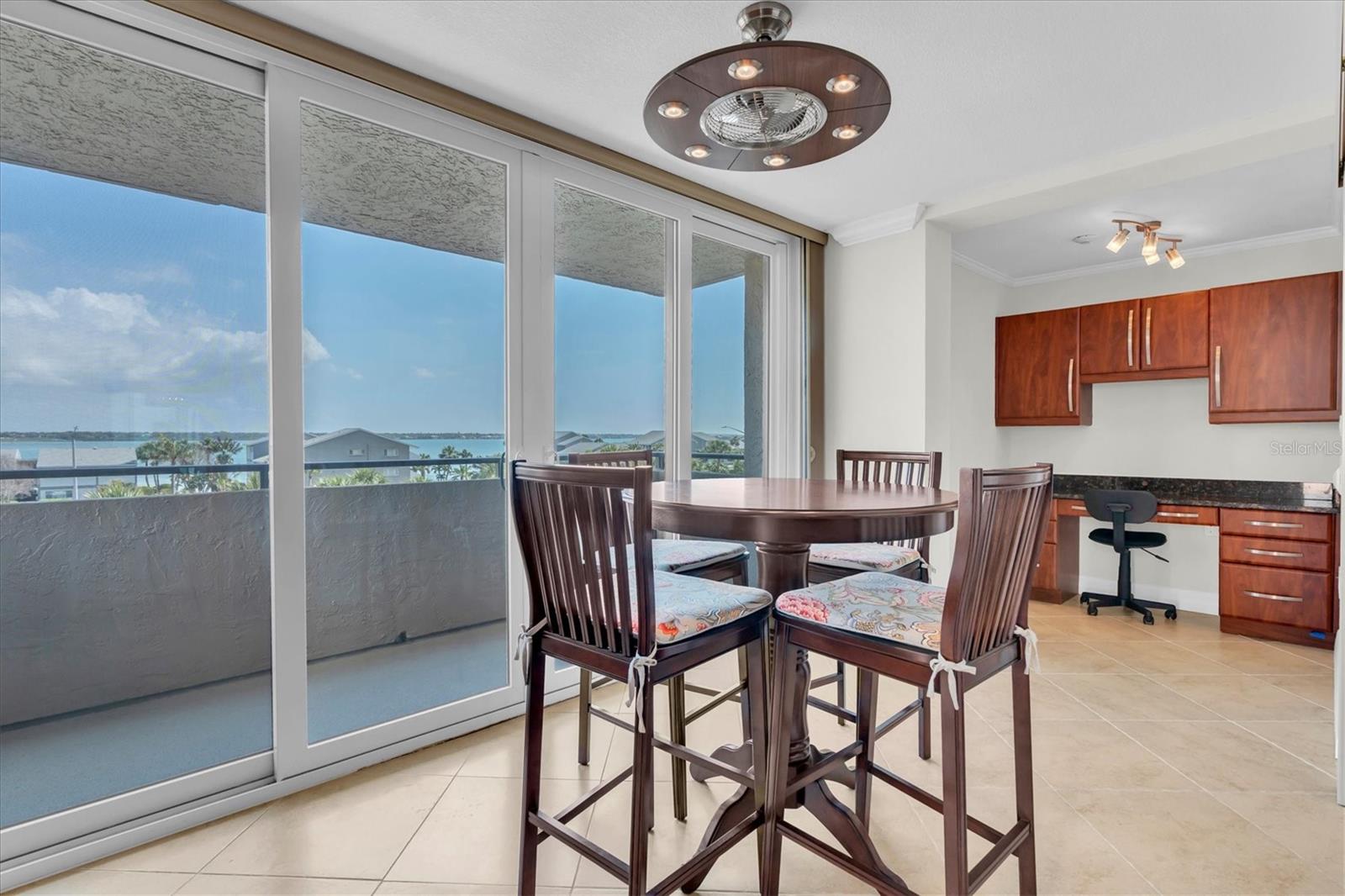 1290 GULF BLVD #408, CLEARWATER BEACH, FL, 33767