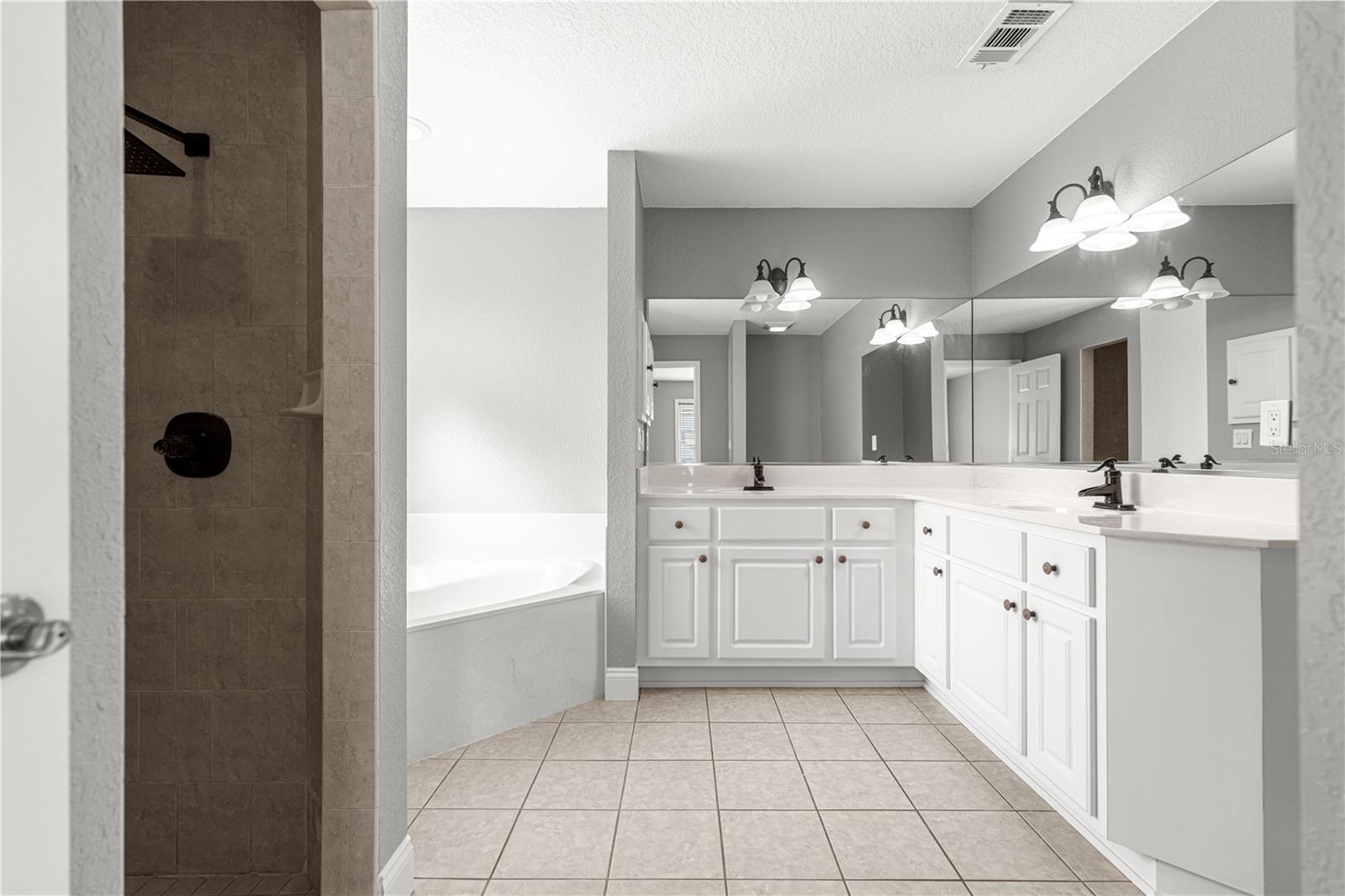 10485 SE 42ND CT, BELLEVIEW, FL, 34420