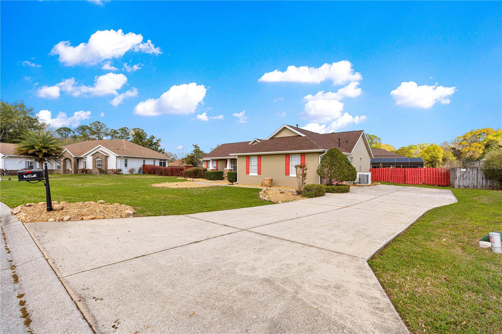 10485 SE 42ND CT, BELLEVIEW, FL, 34420