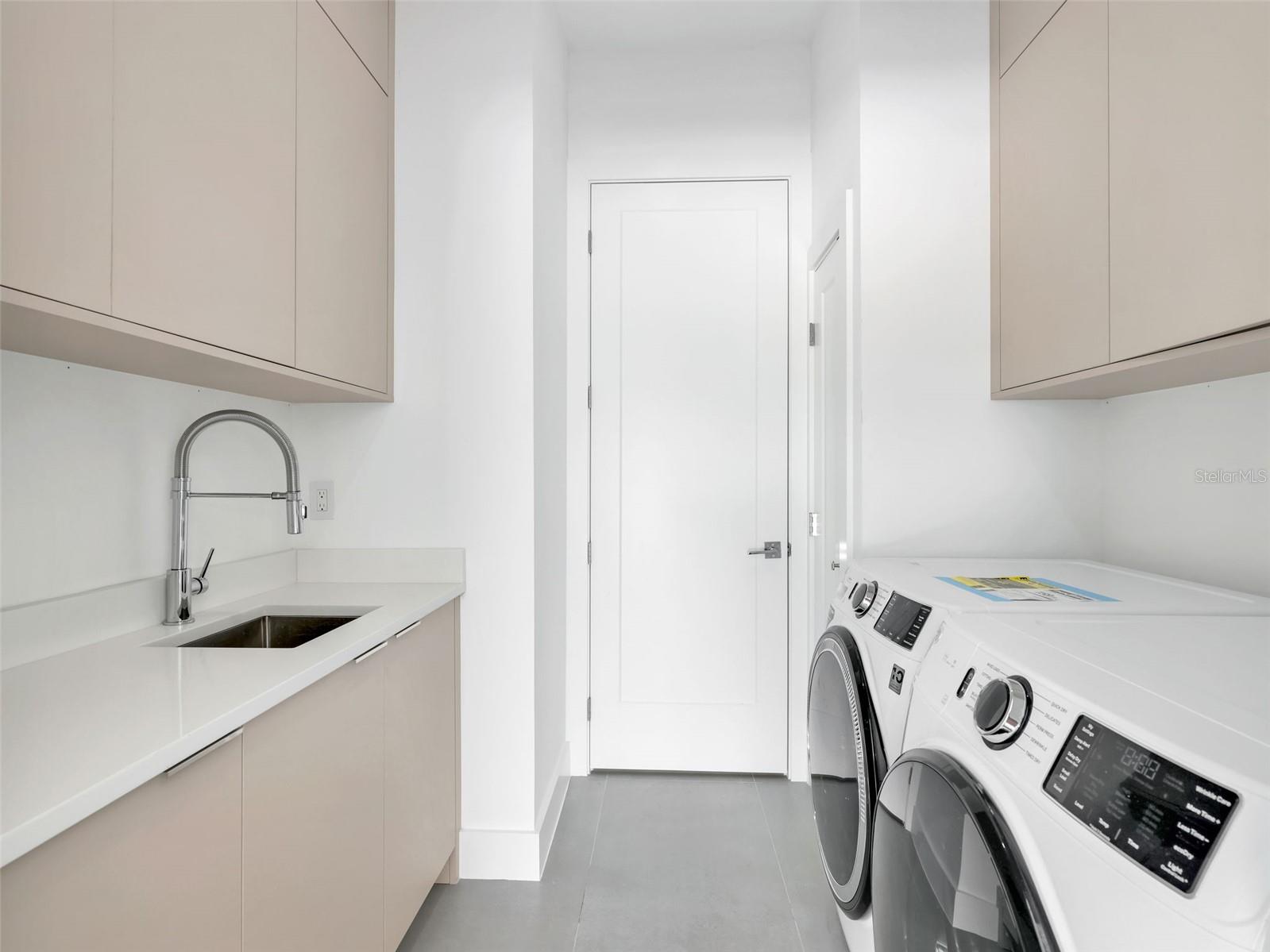 6192 KAMBACH ST, PORT CHARLOTTE, FL, 33981