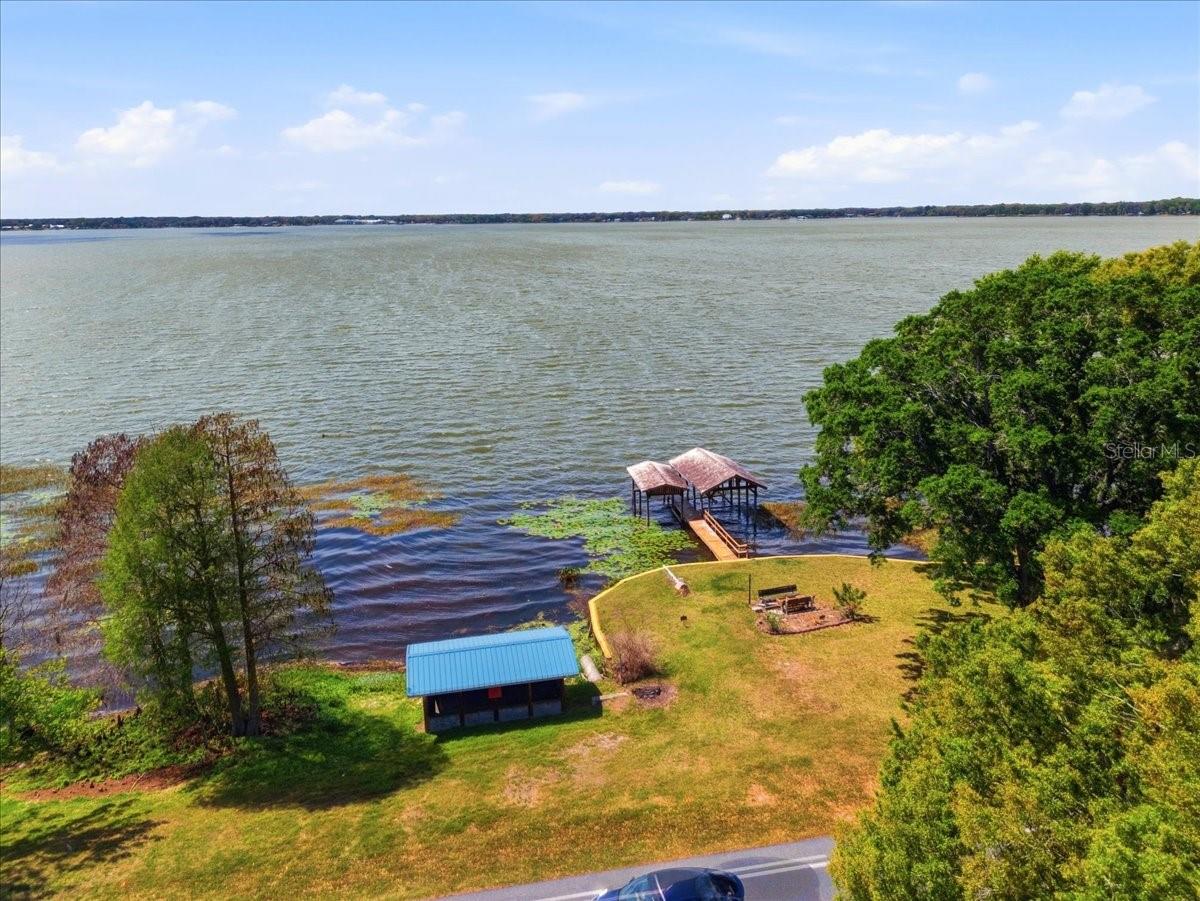 1202 LAKE ARIANA BLVD, AUBURNDALE, FL, 33823