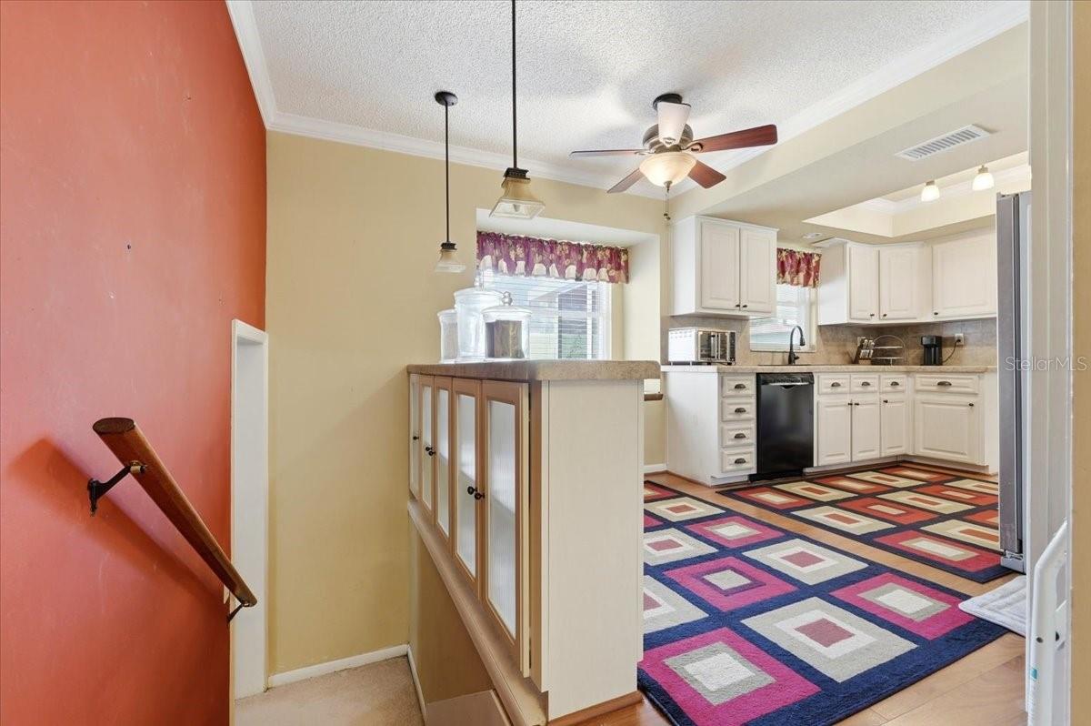 1202 LAKE ARIANA BLVD, AUBURNDALE, FL, 33823
