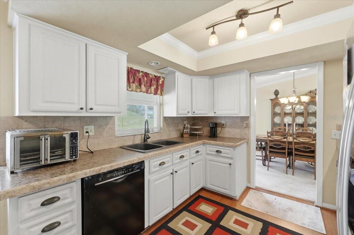 1202 LAKE ARIANA BLVD, AUBURNDALE, FL, 33823