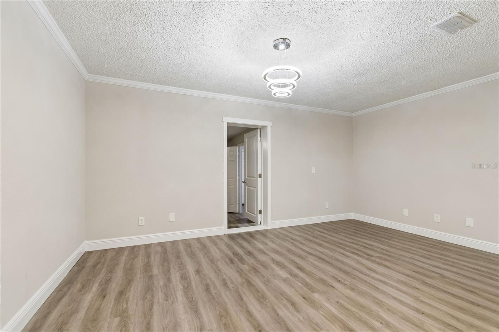 7403 SPRING CT, TAMPA, FL, 33634