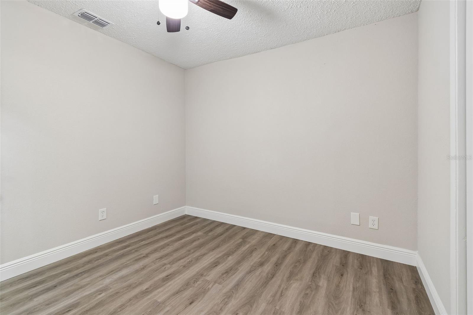 7403 SPRING CT, TAMPA, FL, 33634