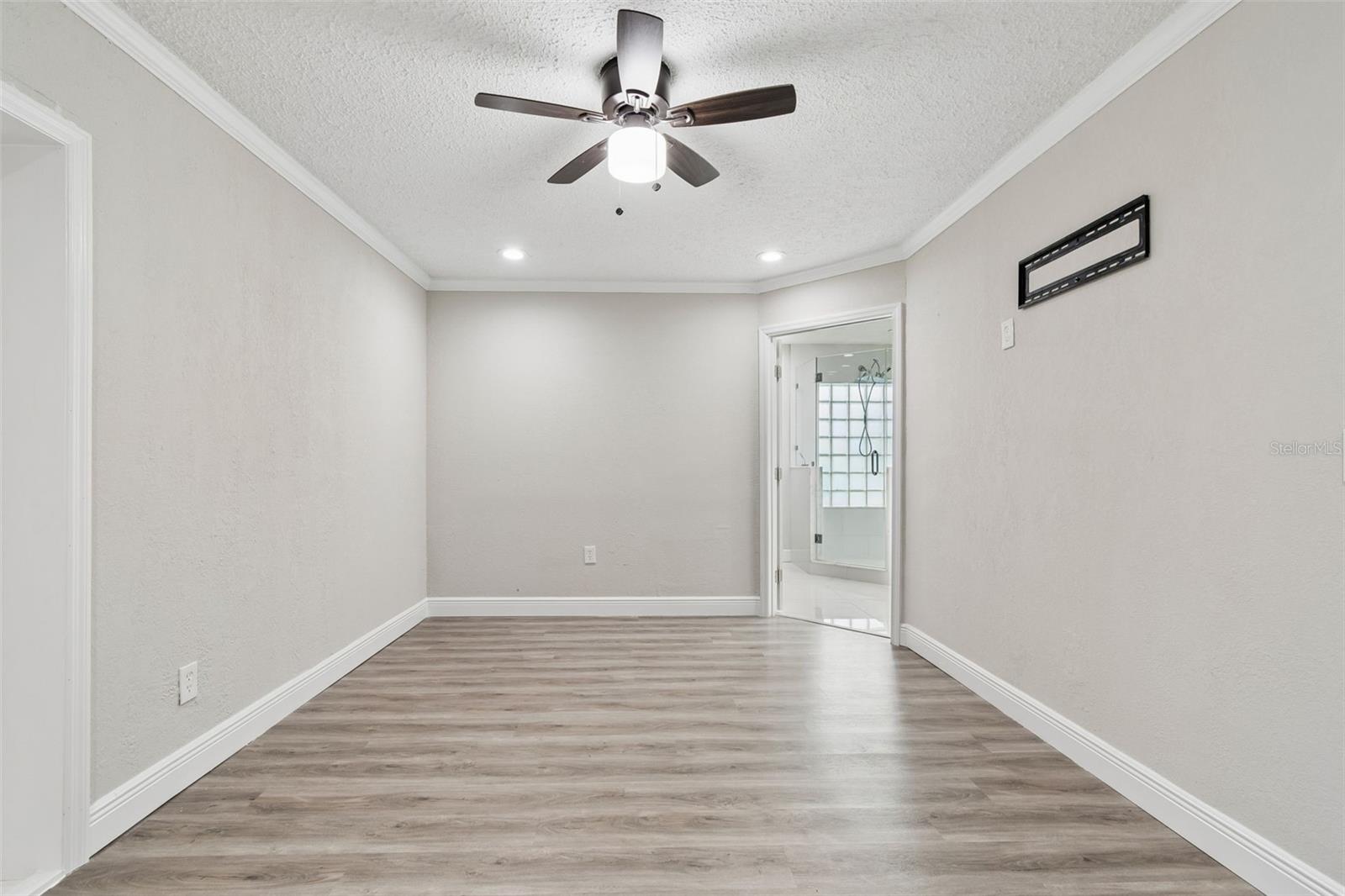 7403 SPRING CT, TAMPA, FL, 33634