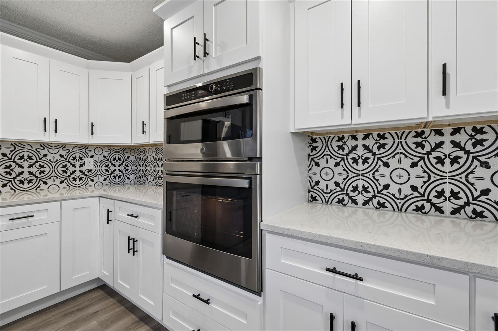 7403 SPRING CT, TAMPA, FL, 33634