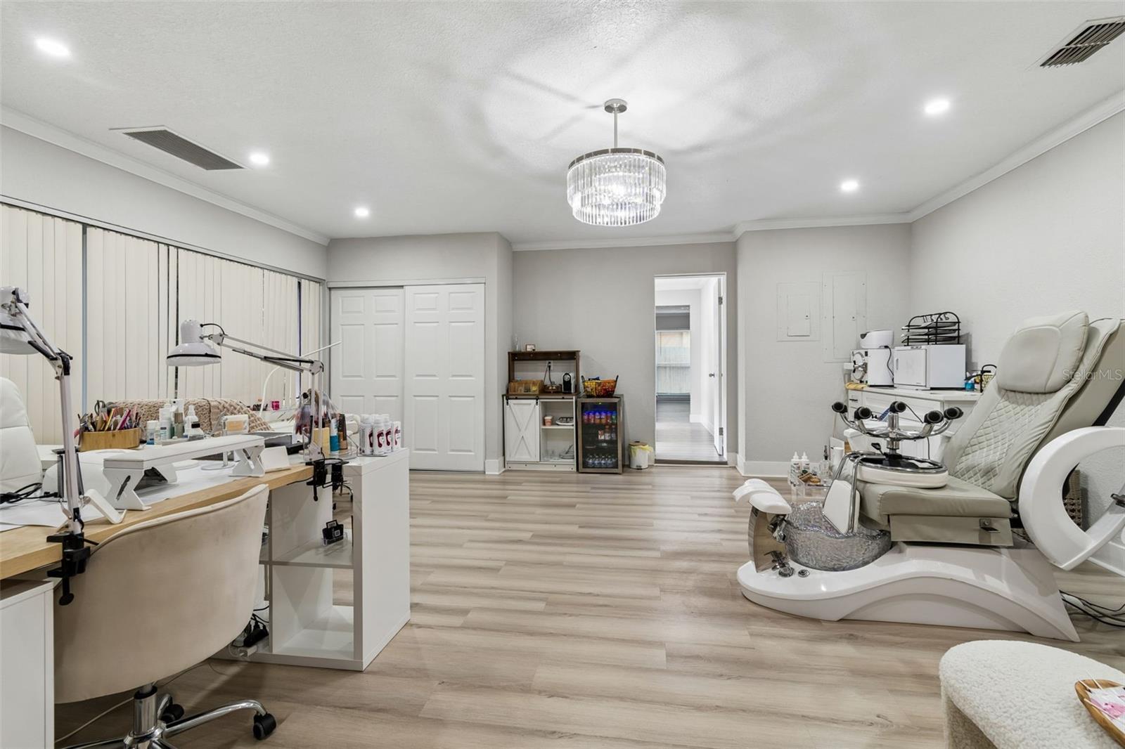 7403 SPRING CT, TAMPA, FL, 33634
