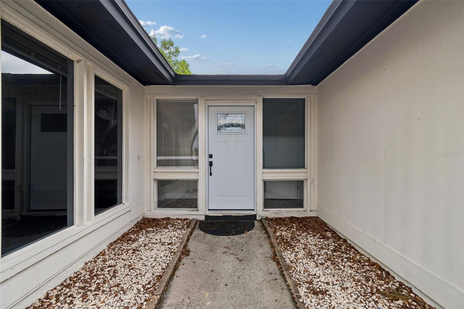 7403 SPRING CT, TAMPA, FL, 33634