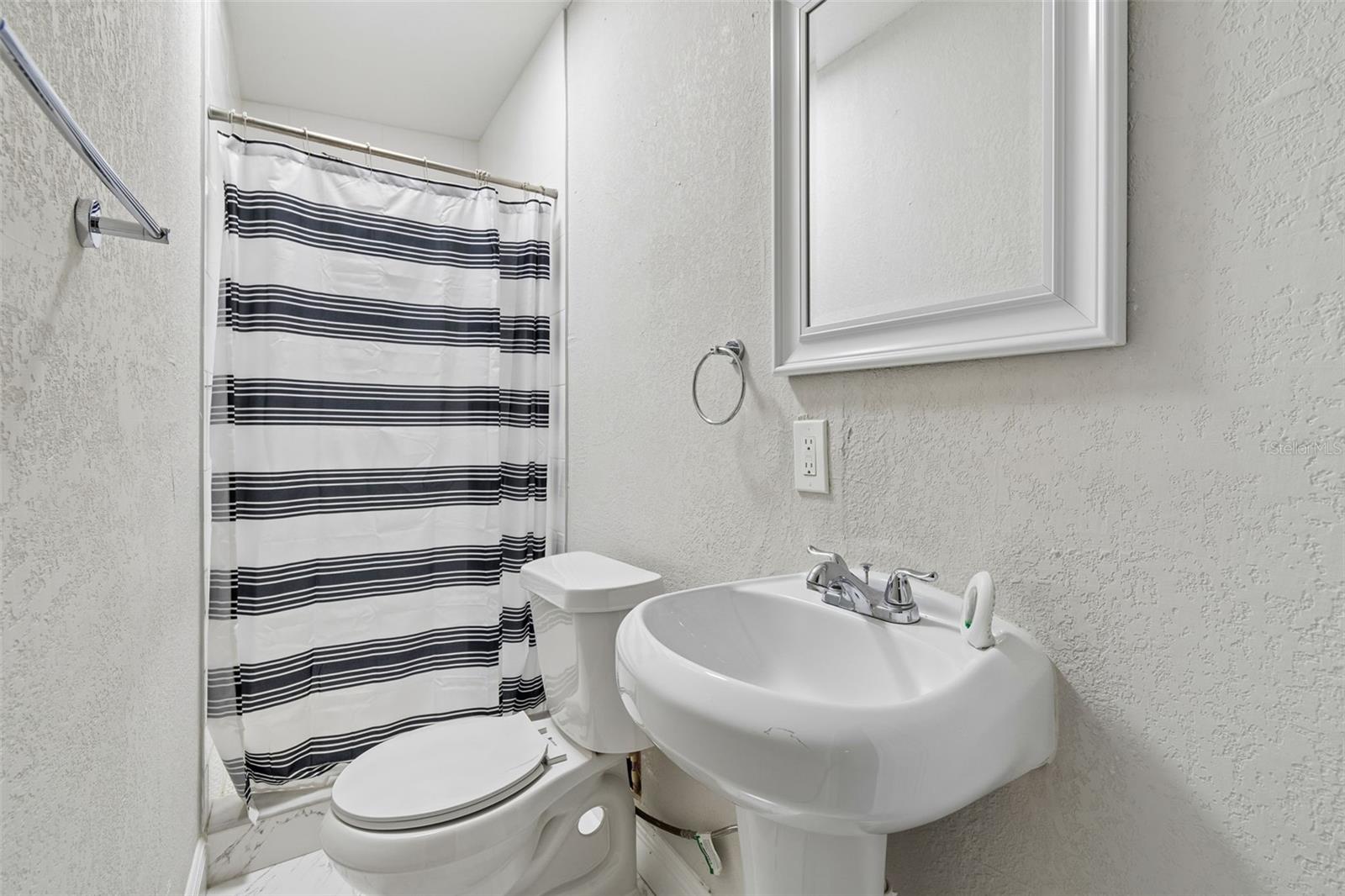 7403 SPRING CT, TAMPA, FL, 33634