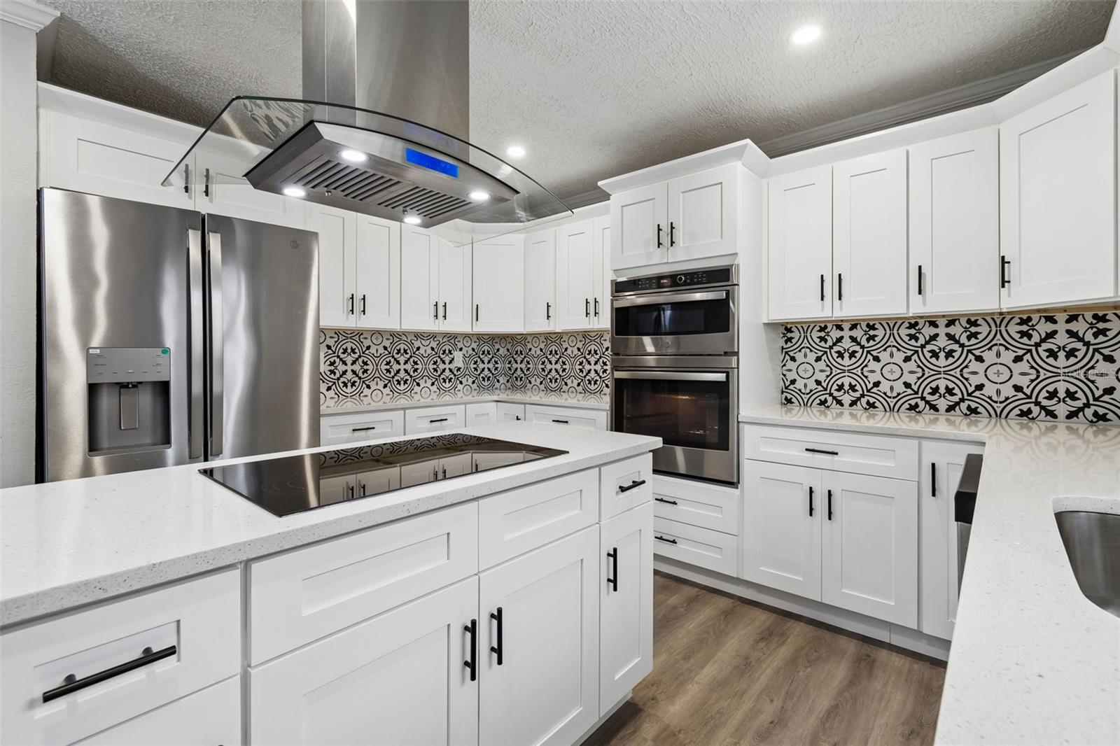 7403 SPRING CT, TAMPA, FL, 33634
