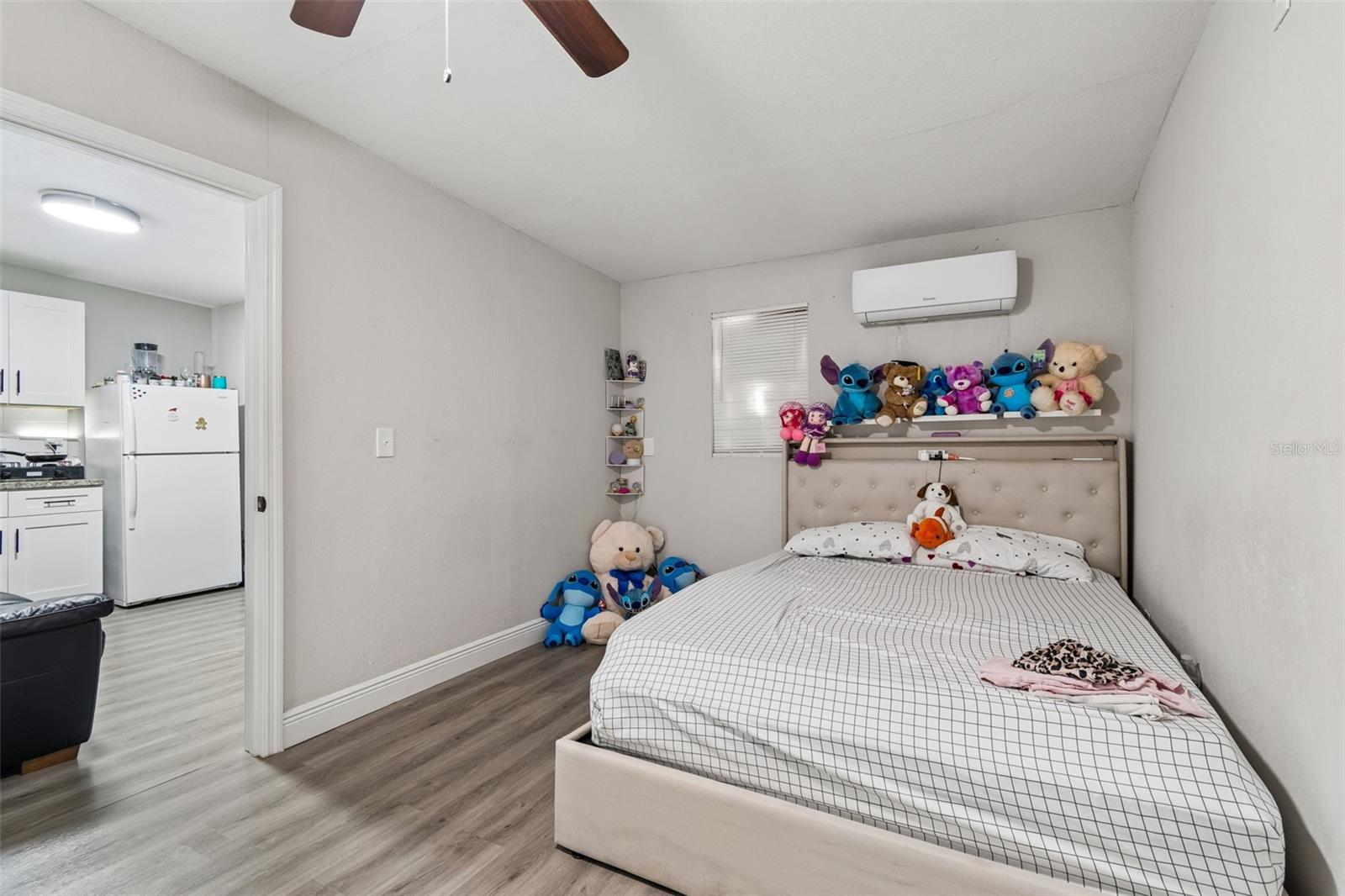 7403 SPRING CT, TAMPA, FL, 33634