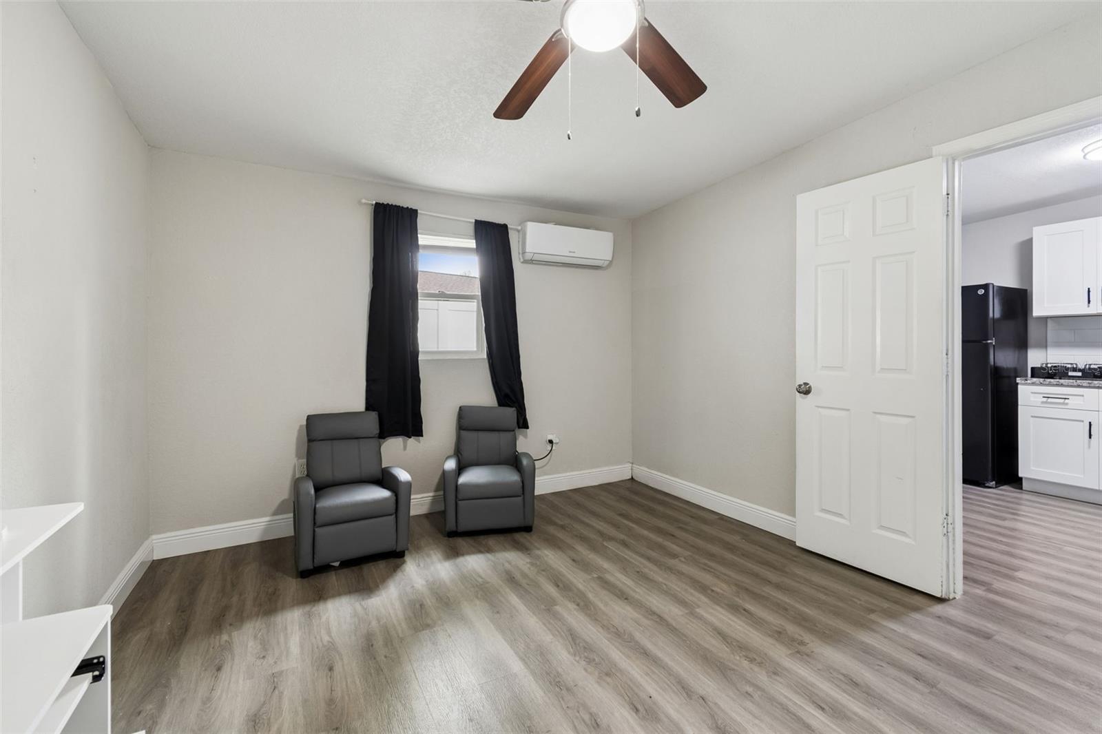 7403 SPRING CT, TAMPA, FL, 33634