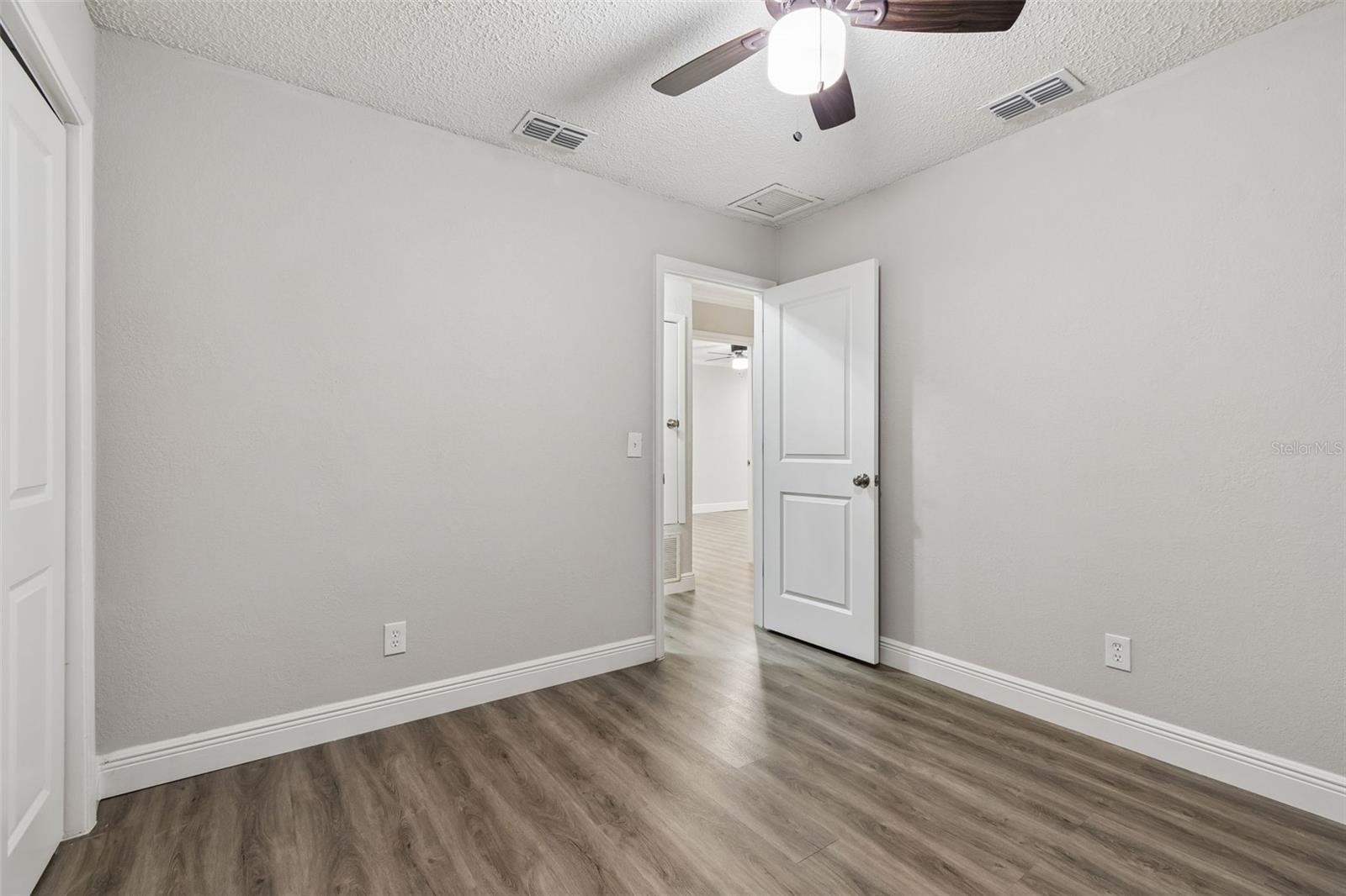 7403 SPRING CT, TAMPA, FL, 33634