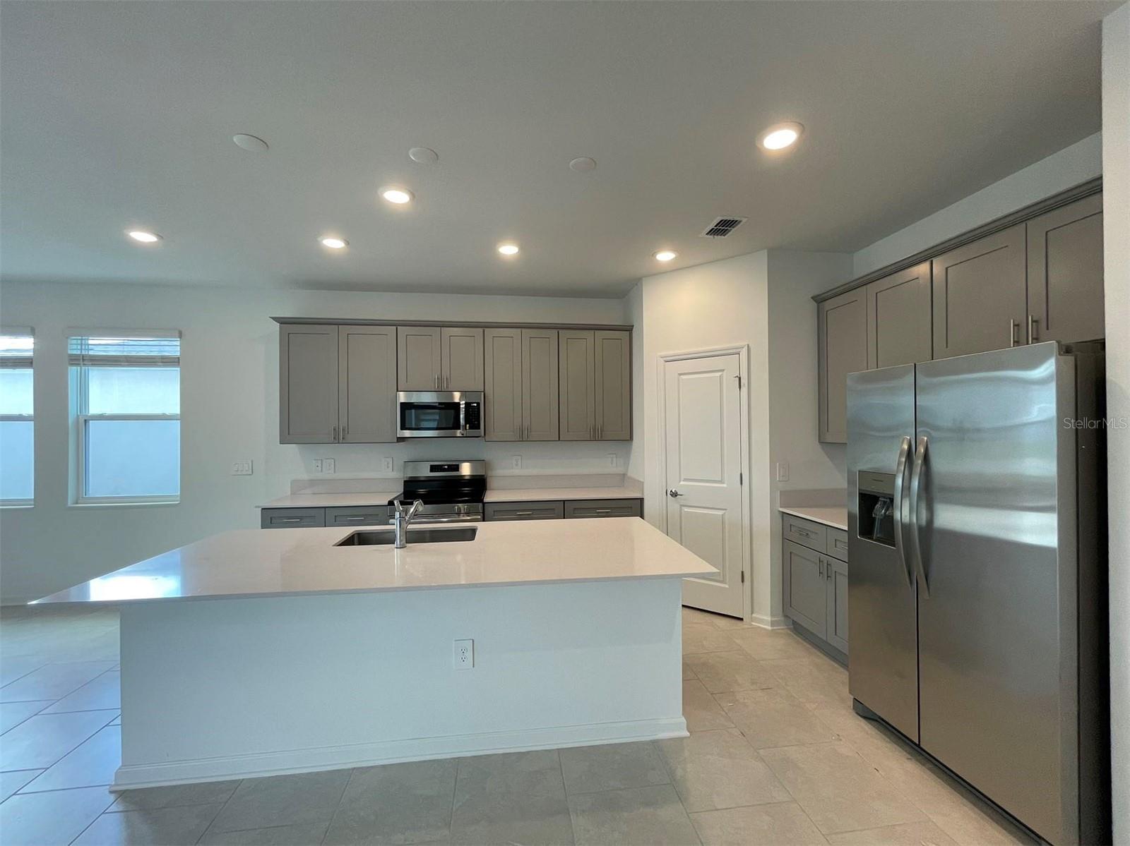 2165 SWEET HONEY LN, APOPKA, FL, 32712