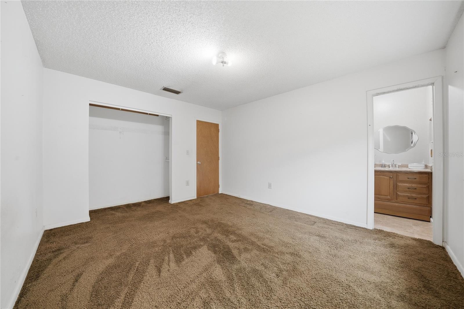 2327 SEAN LN, LAKELAND, FL, 33812