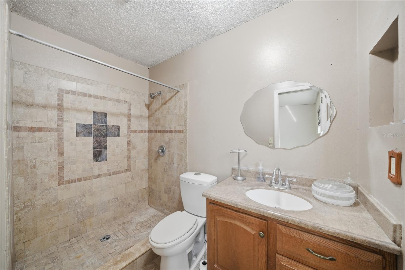 2327 SEAN LN, LAKELAND, FL, 33812