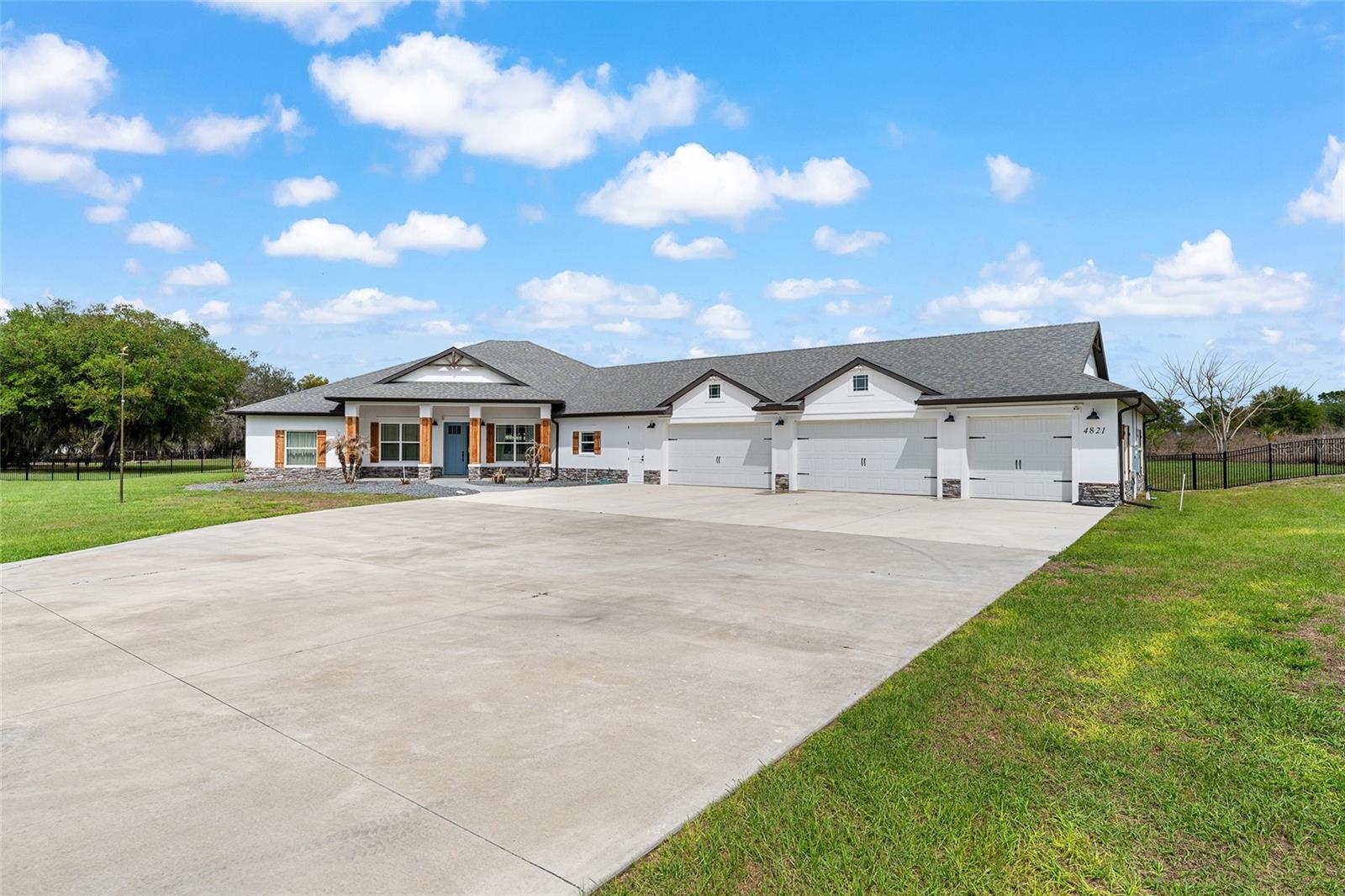 4821 SUNNYSIDE DR, FRUITLAND PARK, FL, 34731