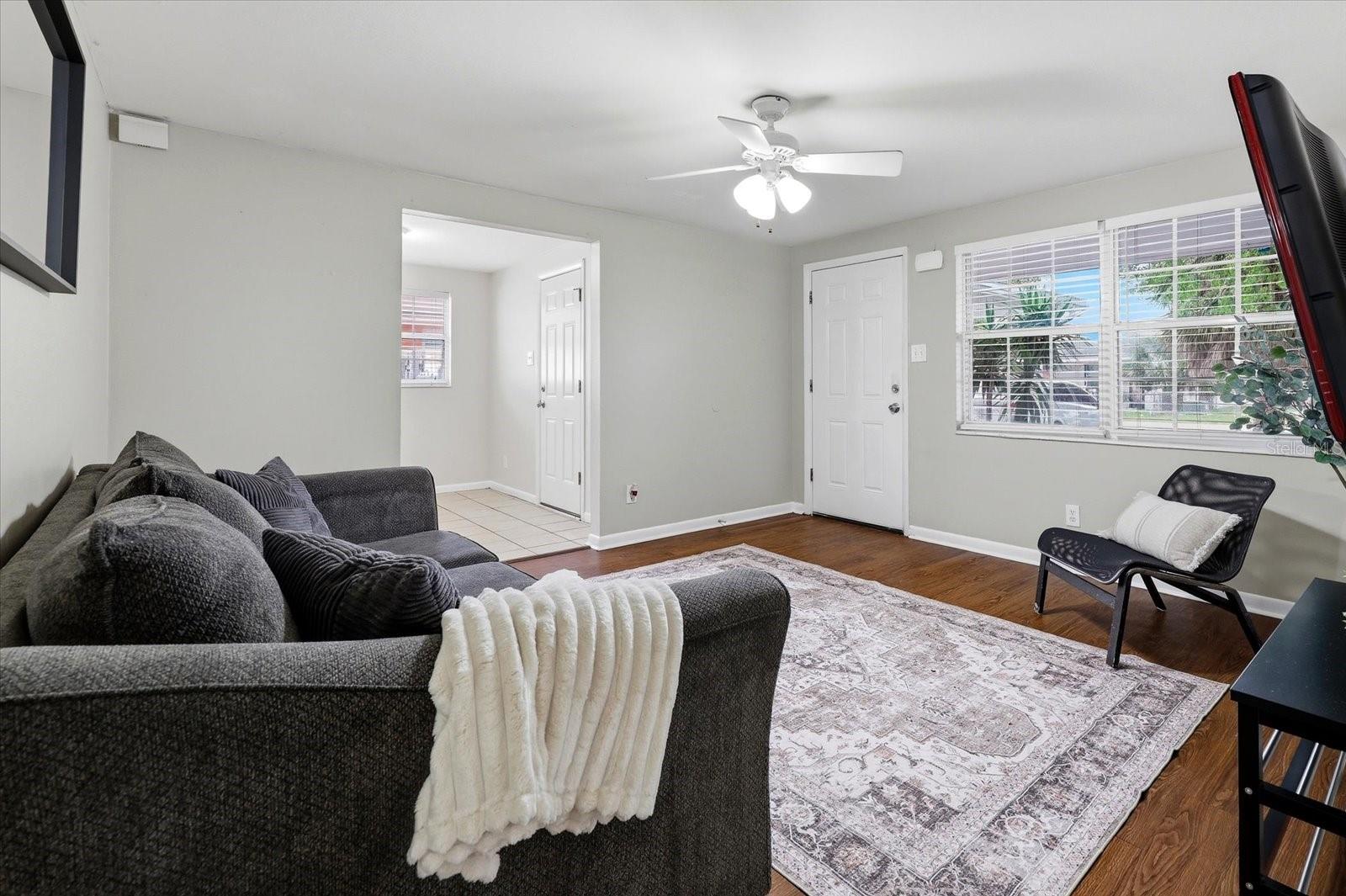 3915 W STATE ST, TAMPA, FL, 33609
