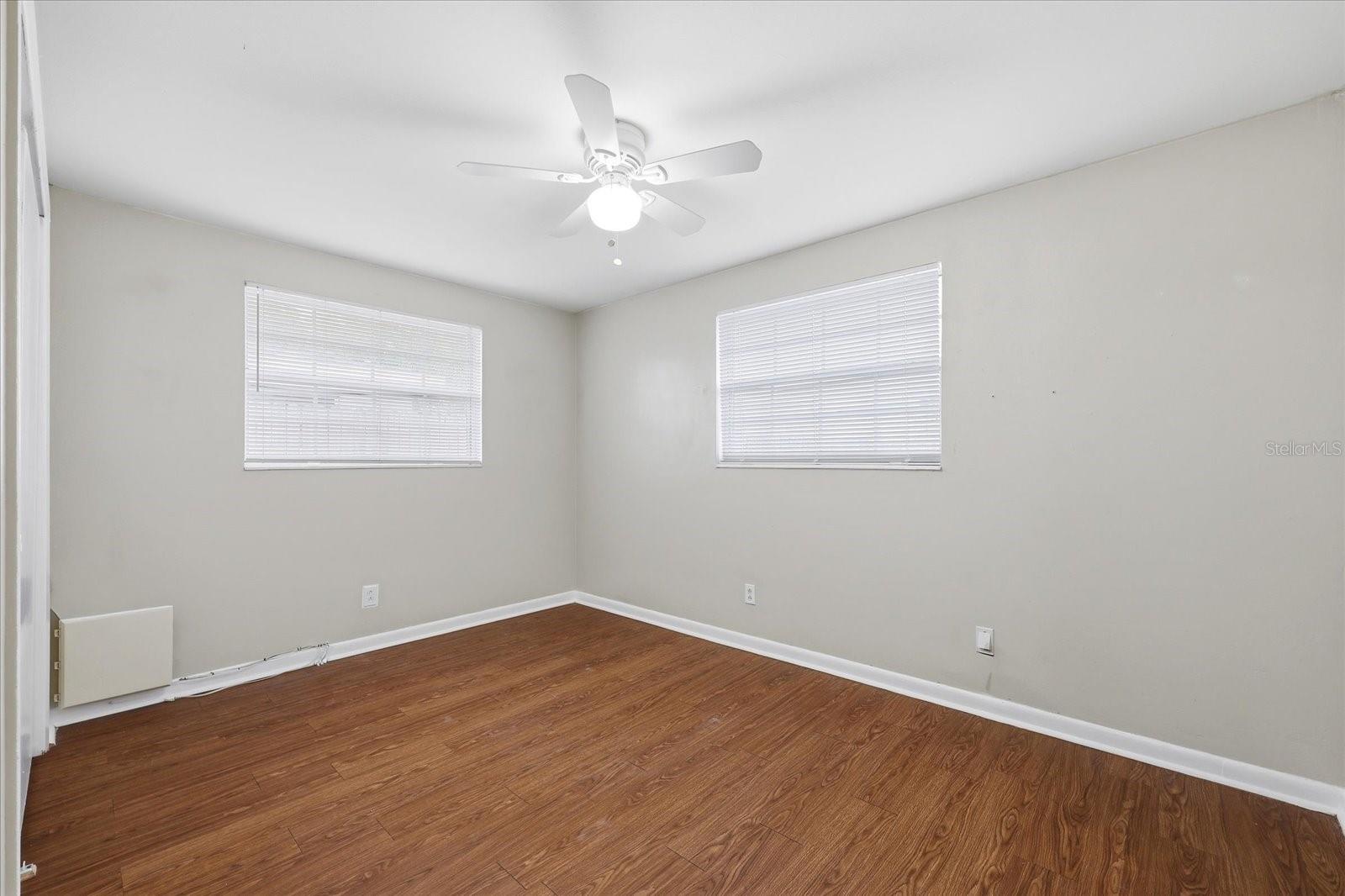 3915 W STATE ST, TAMPA, FL, 33609