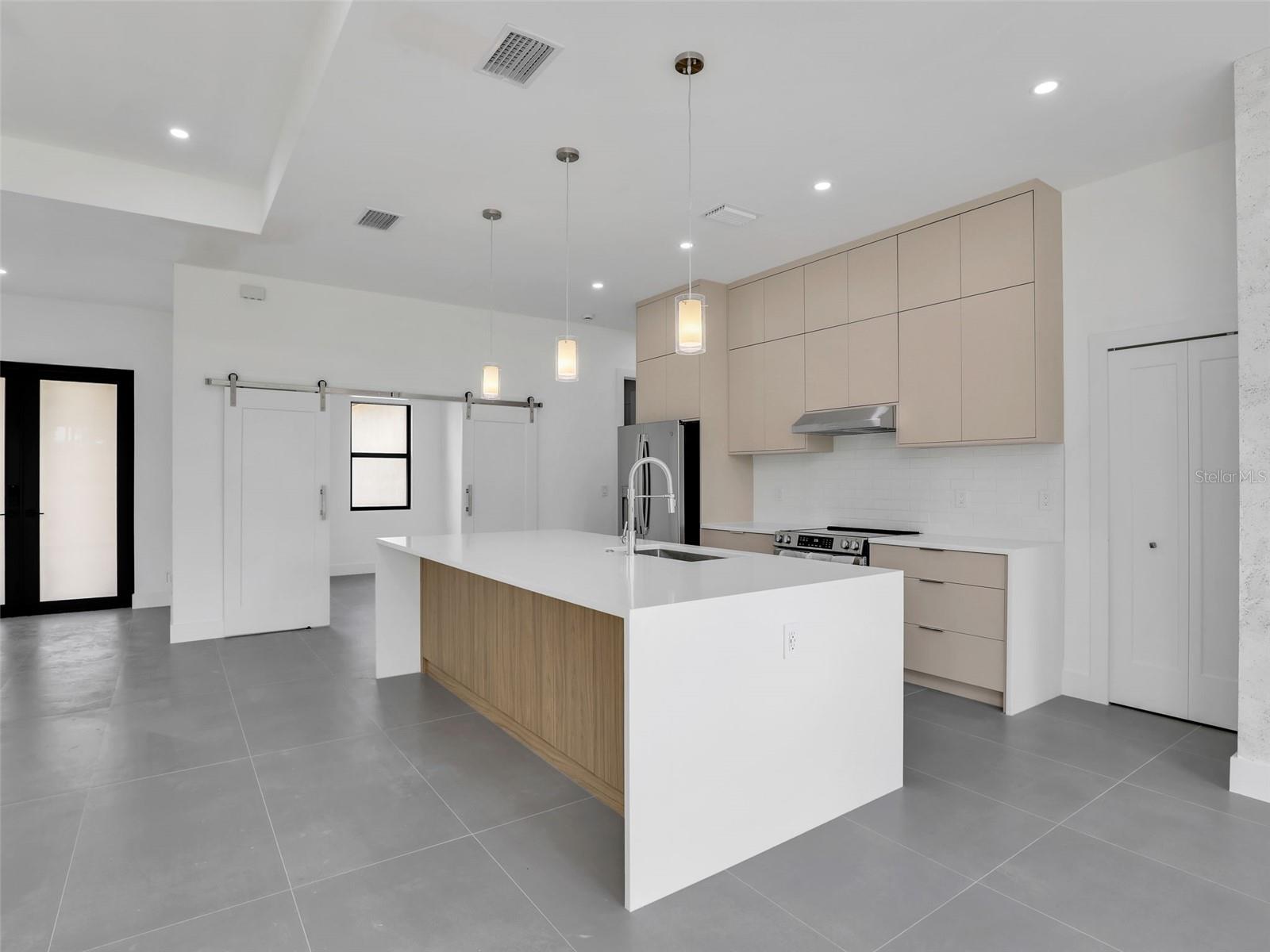 6161 FEISE ST, PORT CHARLOTTE, FL, 33981