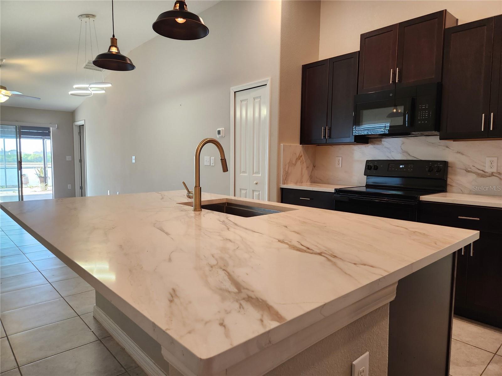 872 OLIVE CONCH ST, RUSKIN, FL, 33570