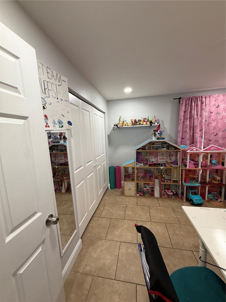 4413 RIDGELINE CIR, TAMPA, FL, 33624