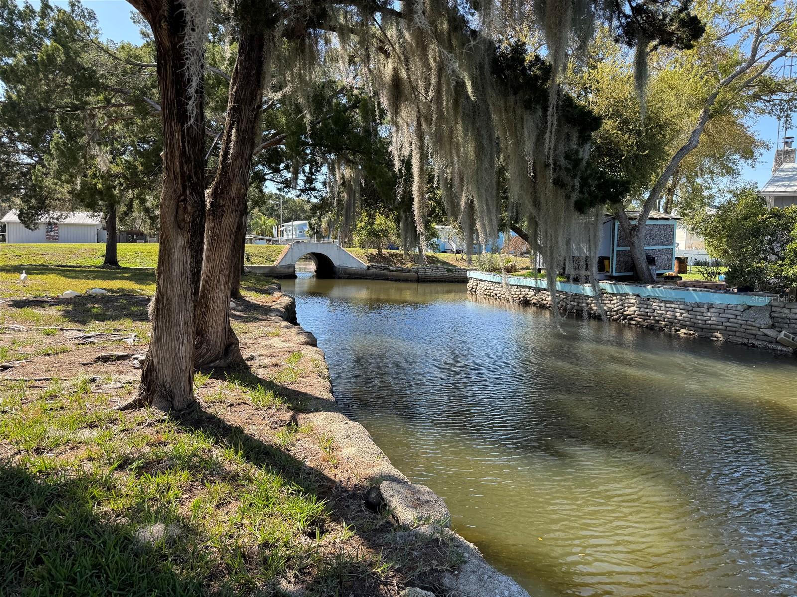 2221 S WATERMAN DR, CRYSTAL RIVER, FL, 34429