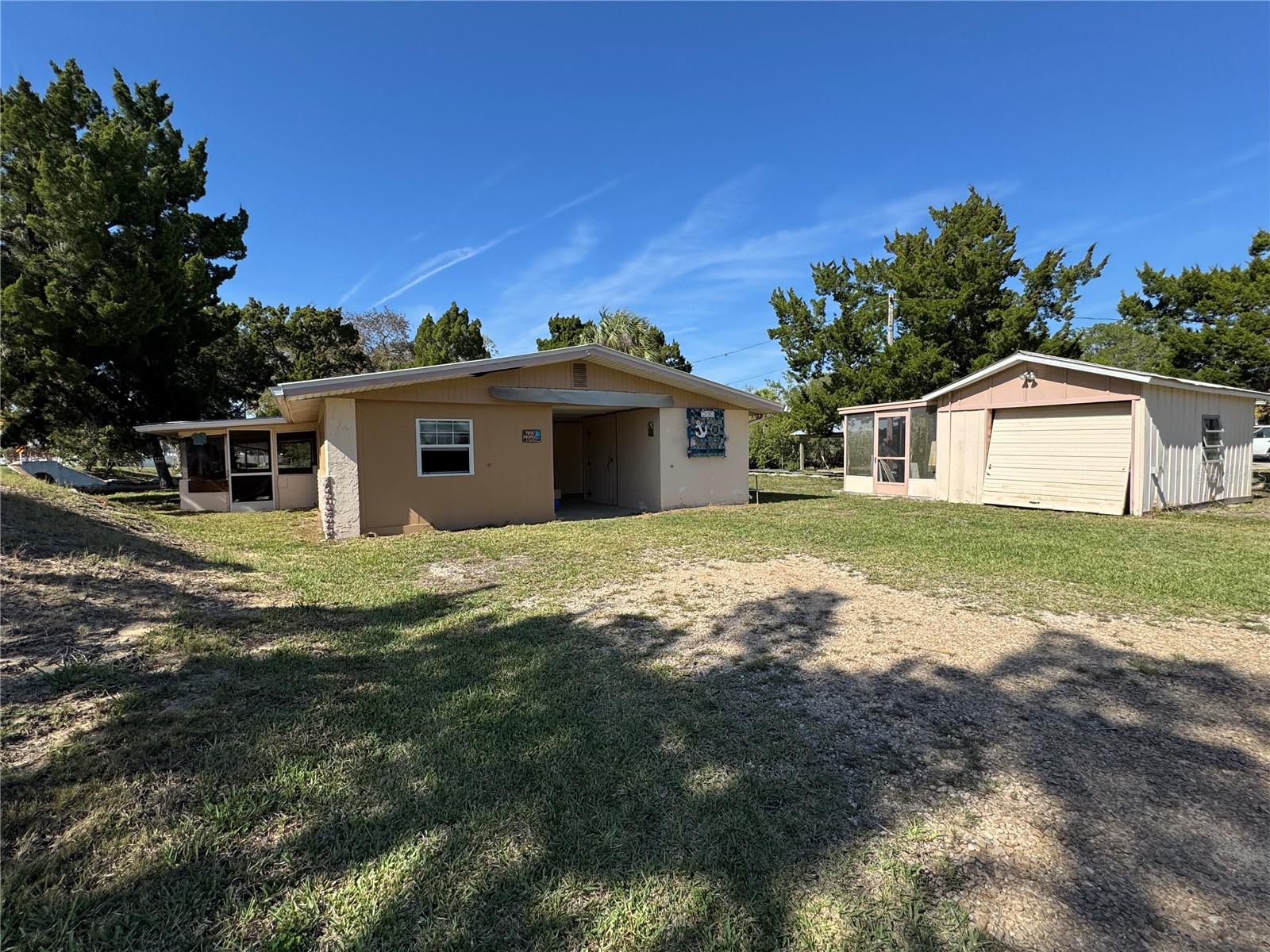 2221 S WATERMAN DR, CRYSTAL RIVER, FL, 34429