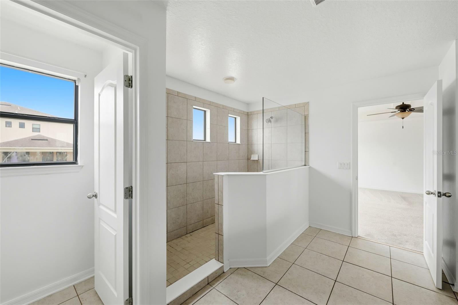 1077 THUNDERHEAD LN, MINNEOLA, FL, 34715