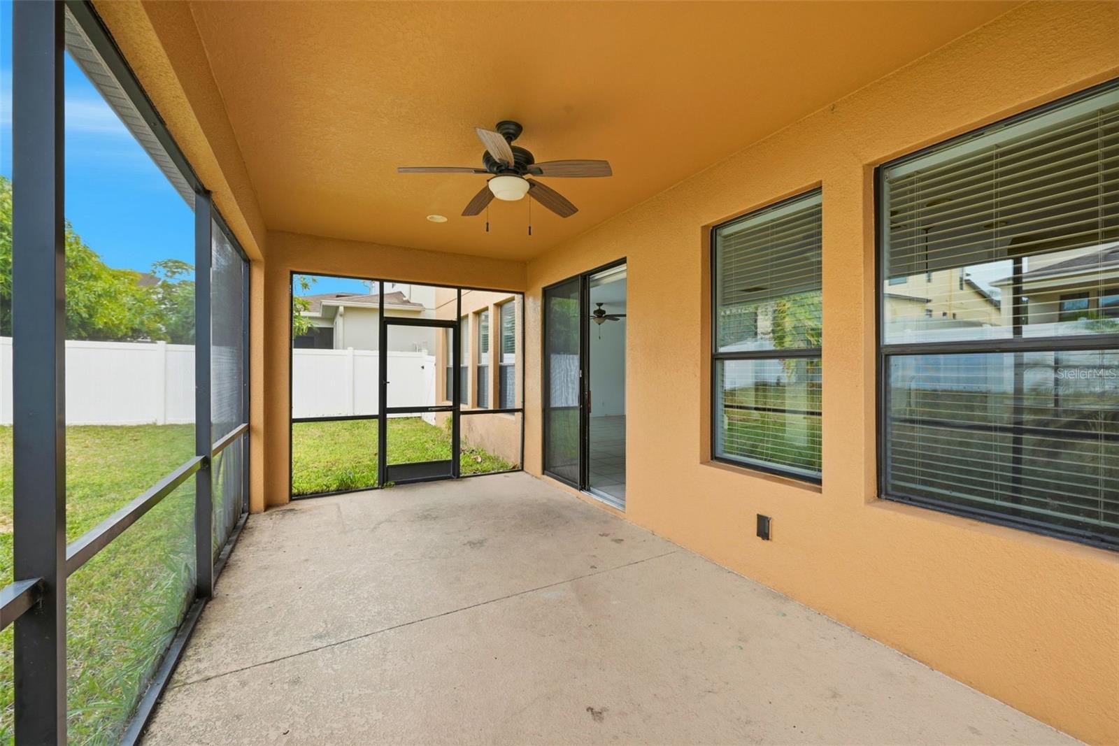 1077 THUNDERHEAD LN, MINNEOLA, FL, 34715