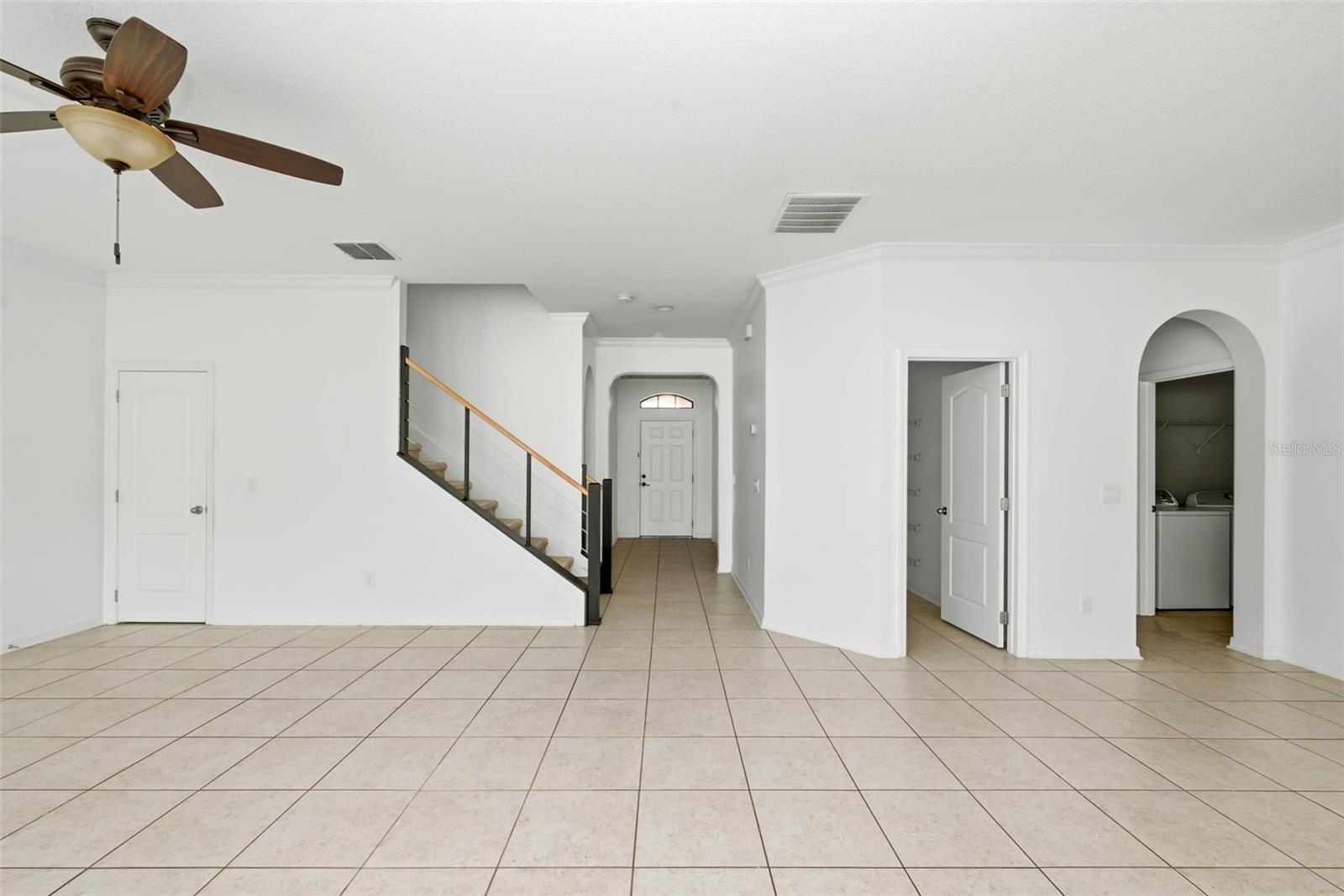1077 THUNDERHEAD LN, MINNEOLA, FL, 34715