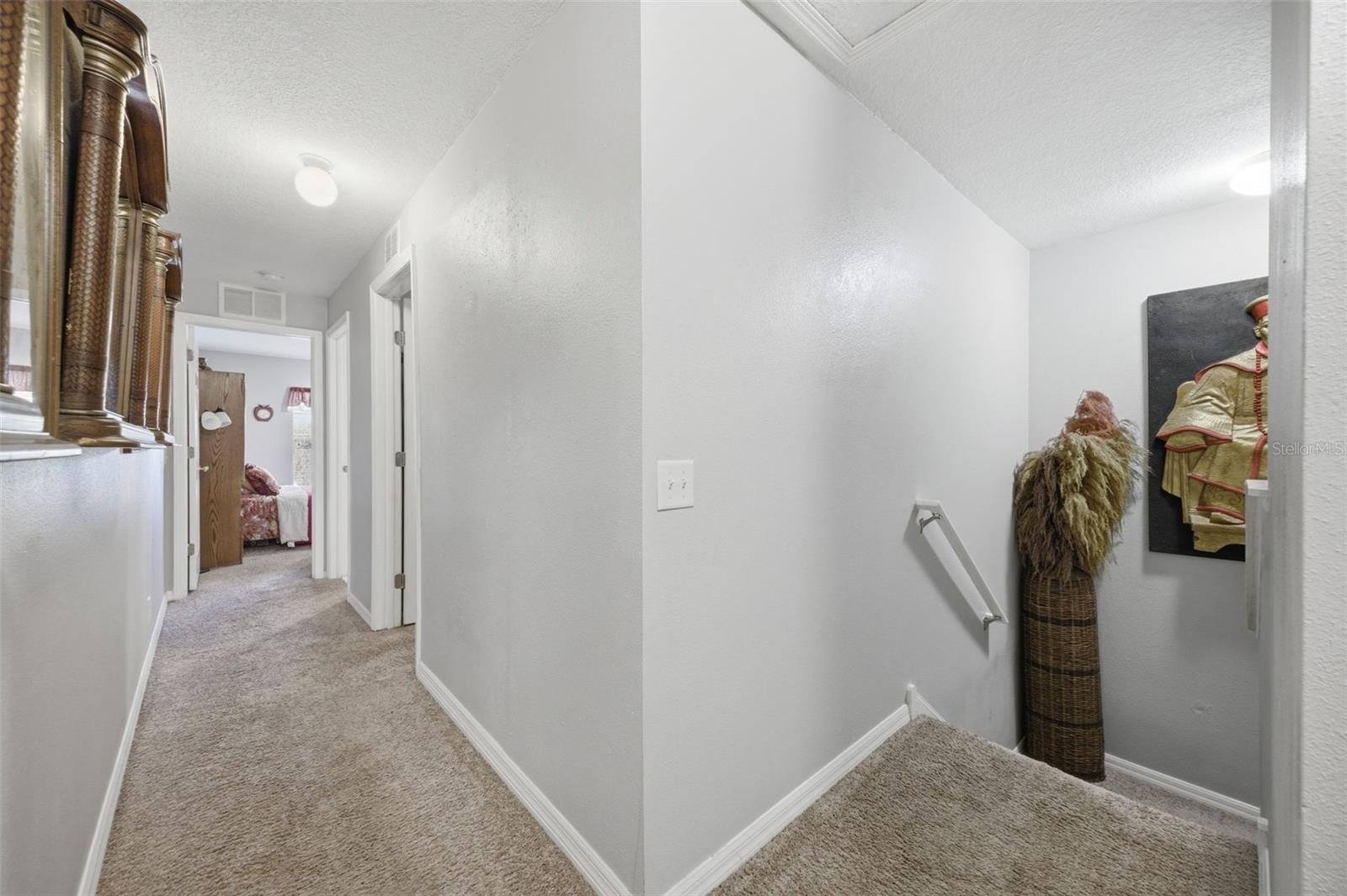 192 COQUINA BAY DR, ST PETERSBURG, FL, 33705