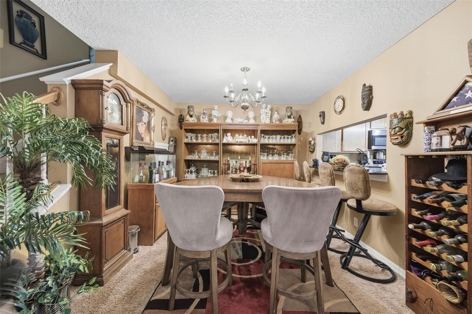 192 COQUINA BAY DR, ST PETERSBURG, FL, 33705