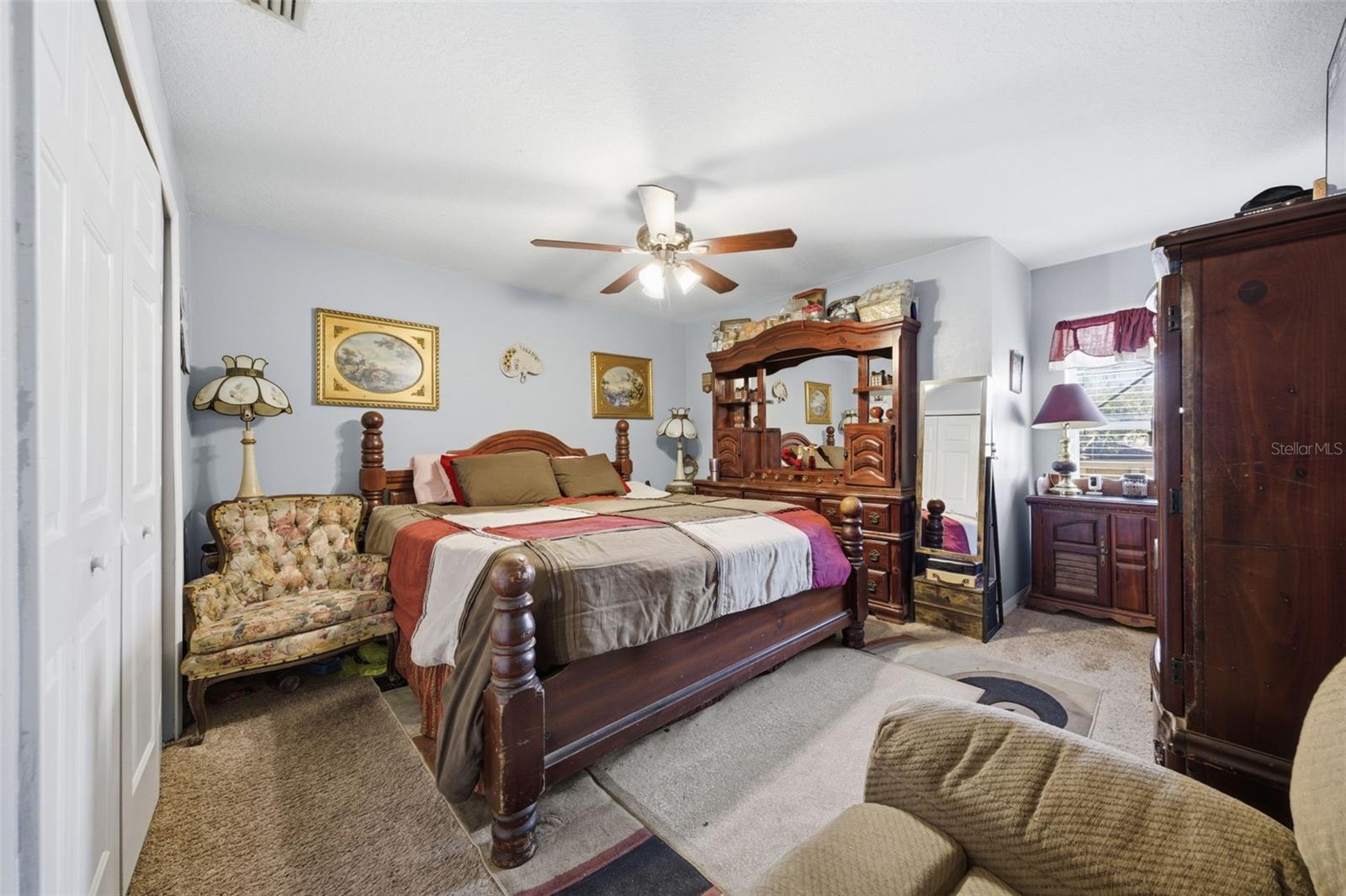 192 COQUINA BAY DR, ST PETERSBURG, FL, 33705