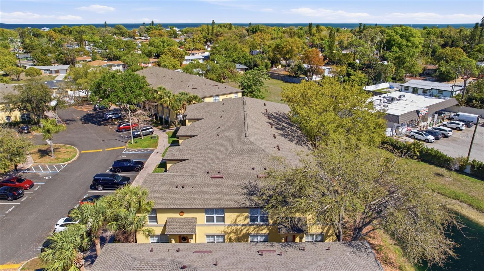 192 COQUINA BAY DR, ST PETERSBURG, FL, 33705