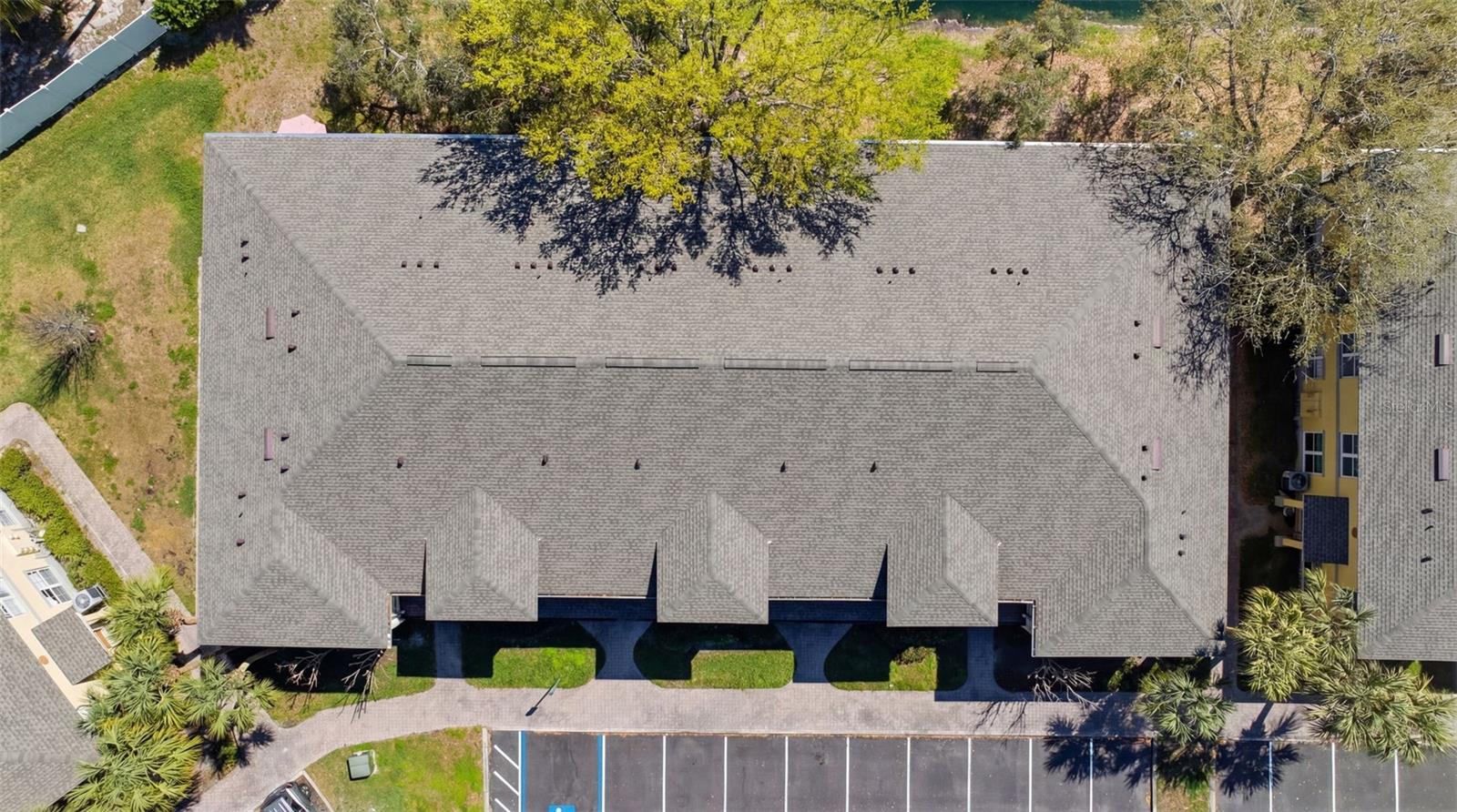 192 COQUINA BAY DR, ST PETERSBURG, FL, 33705