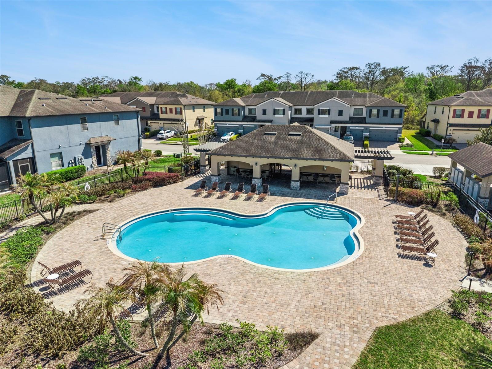 2555 EGRET SHORES DR, ORLANDO, FL, 32825