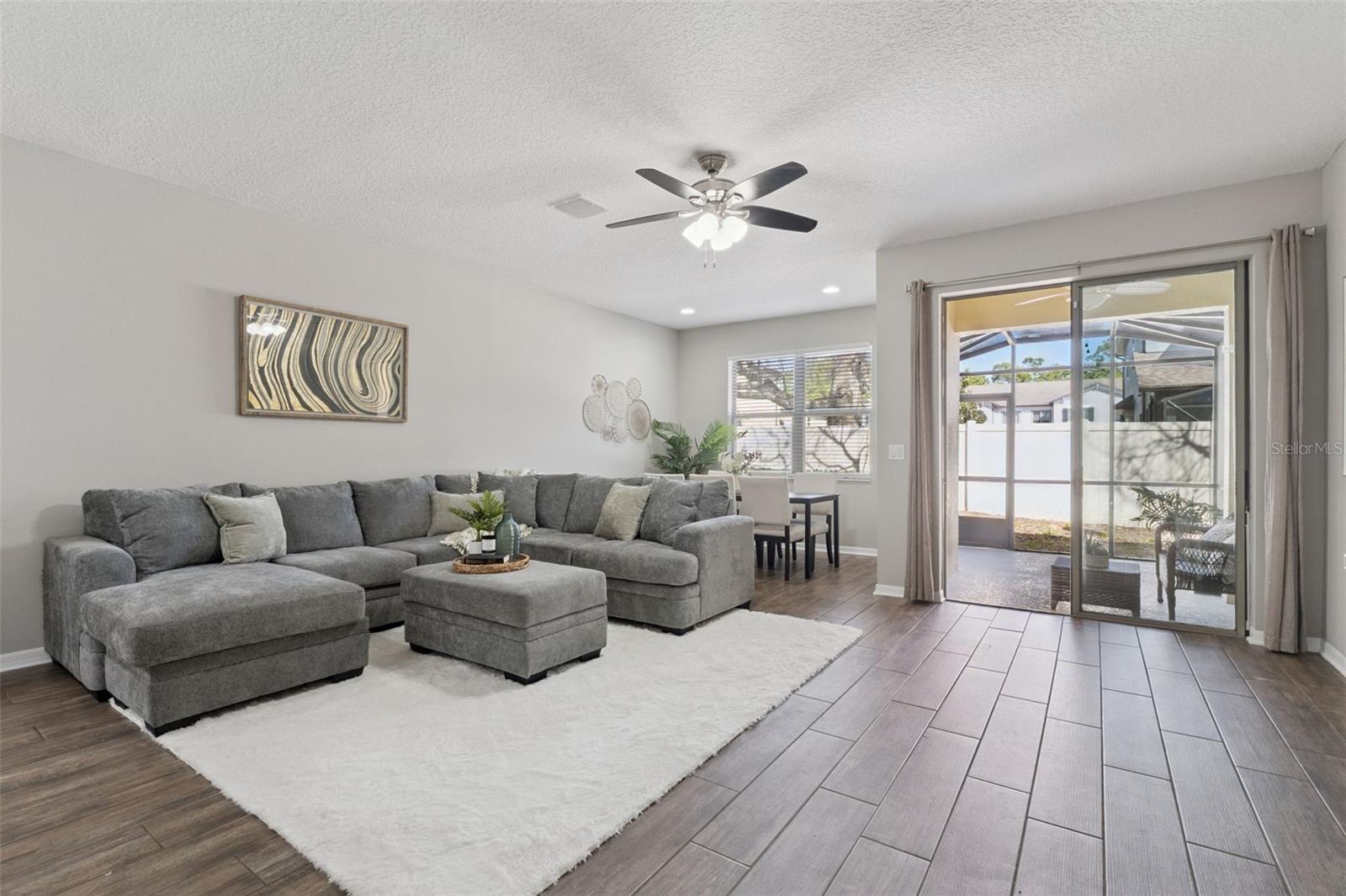 2555 EGRET SHORES DR, ORLANDO, FL, 32825