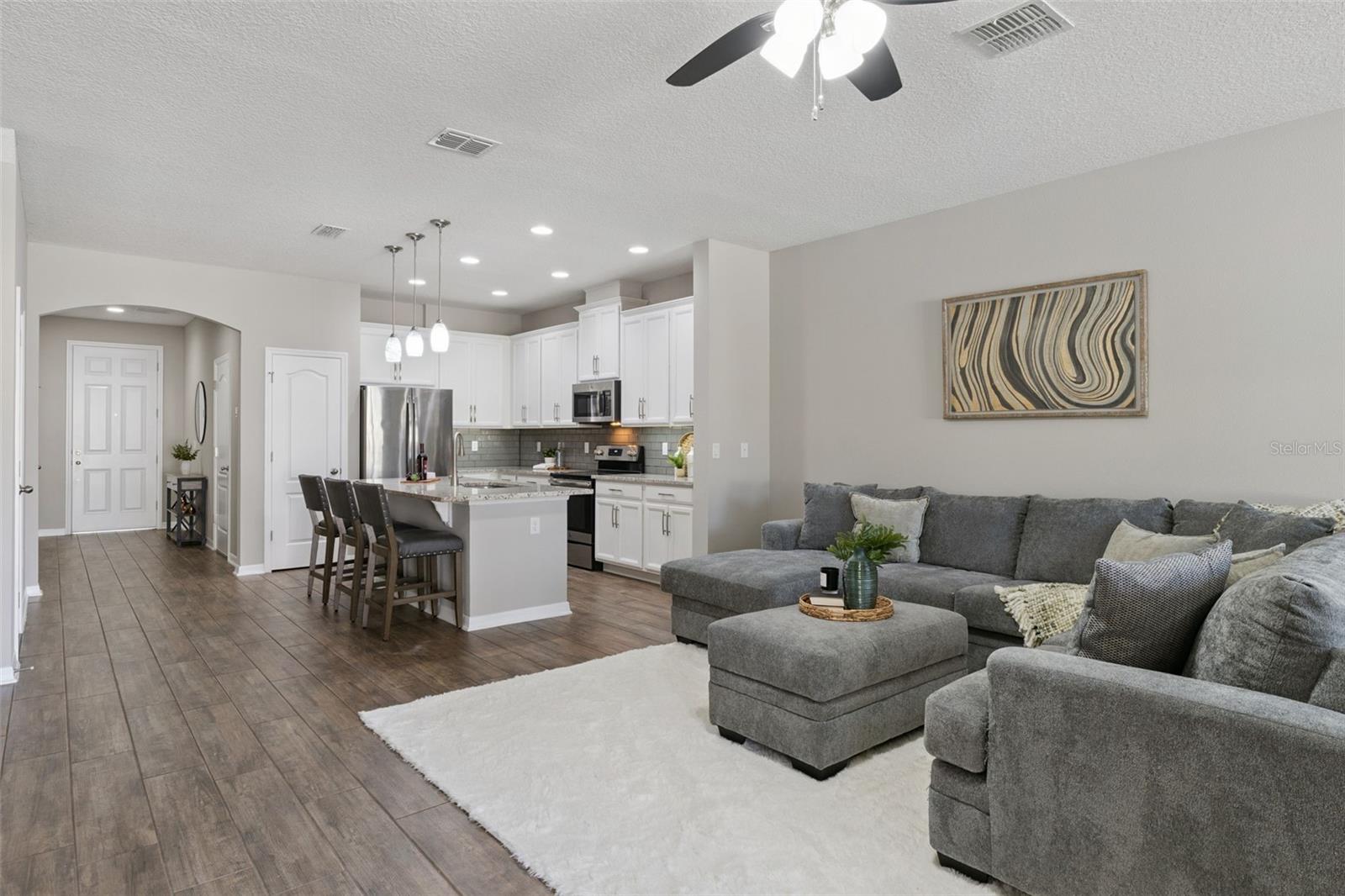 2555 EGRET SHORES DR, ORLANDO, FL, 32825