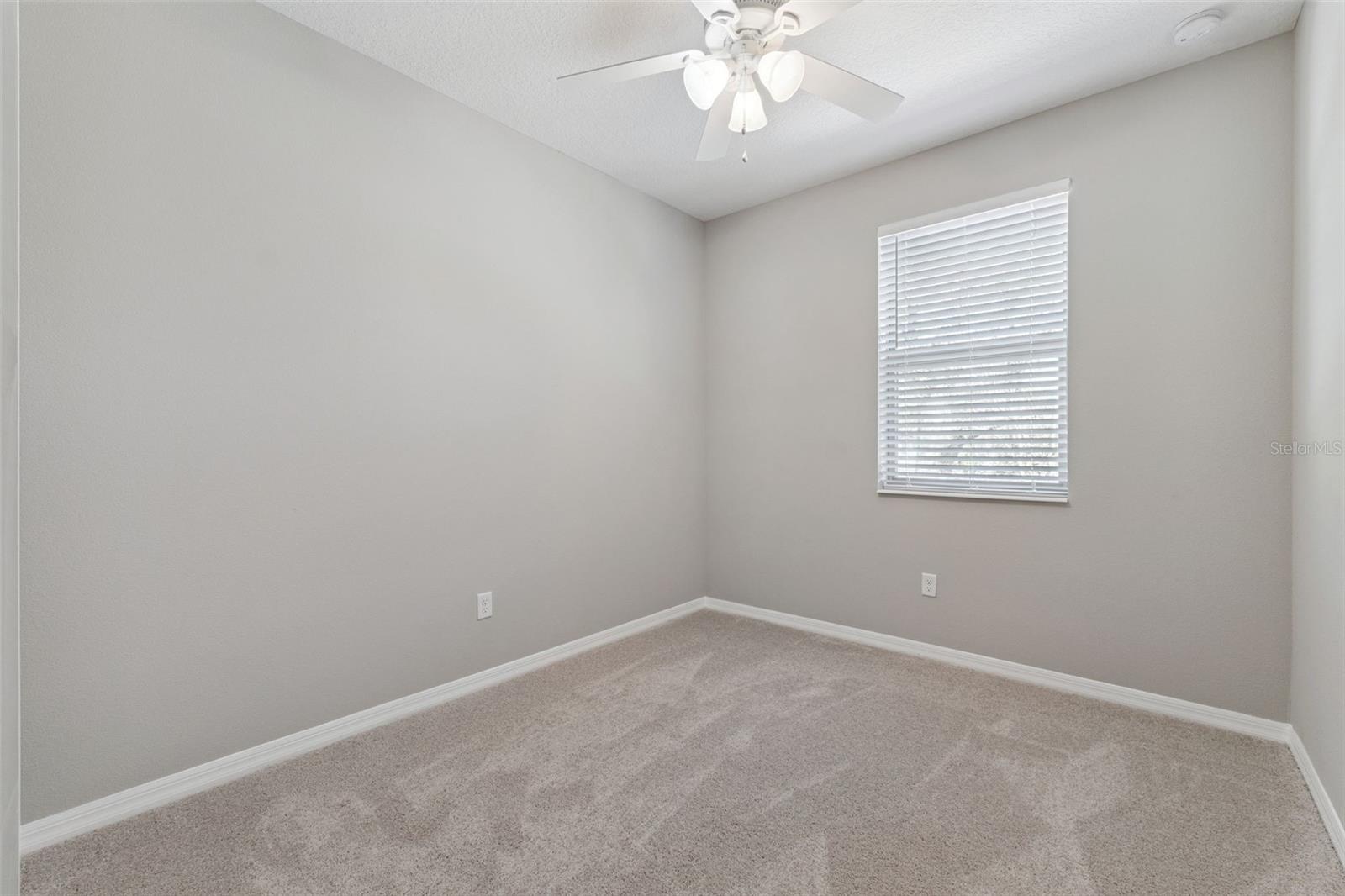 2555 EGRET SHORES DR, ORLANDO, FL, 32825