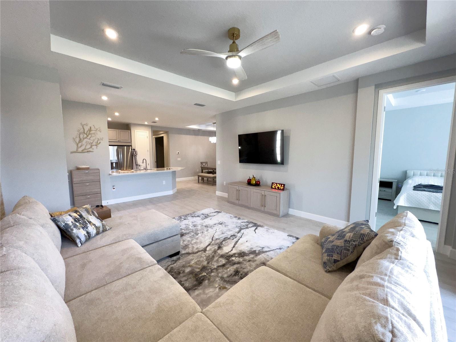 15732 SACILE LN, BRADENTON, FL, 34211