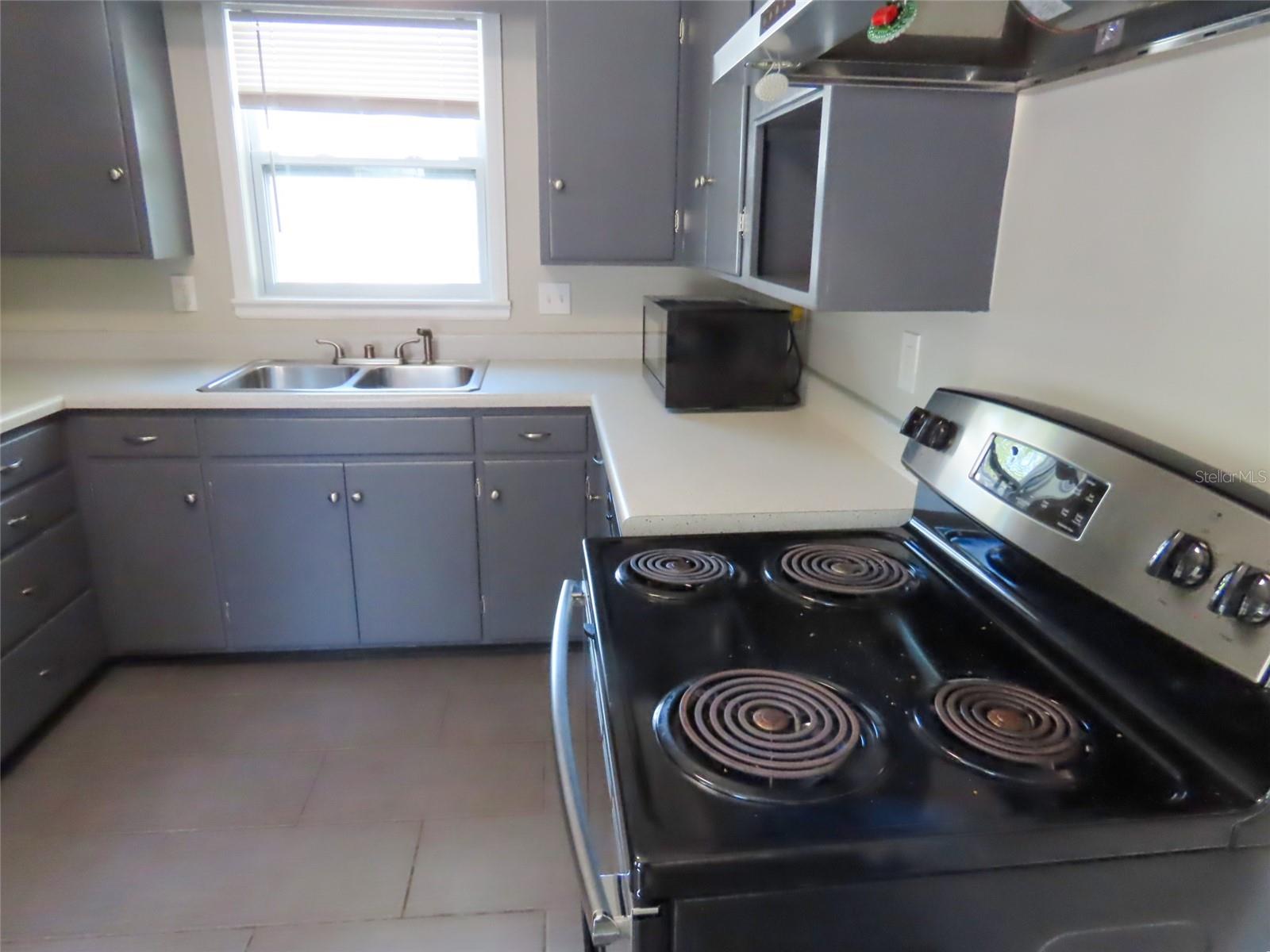 412 N JEFFERSON AVE, CLEARWATER, FL, 33755