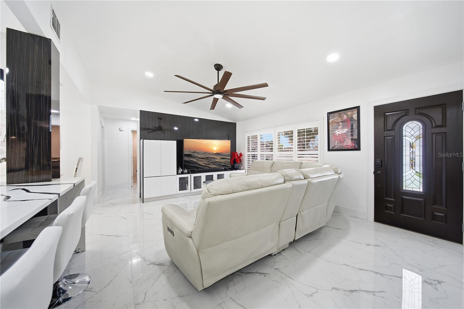 4916 HI VISTA CIR, TAMPA, FL, 33625