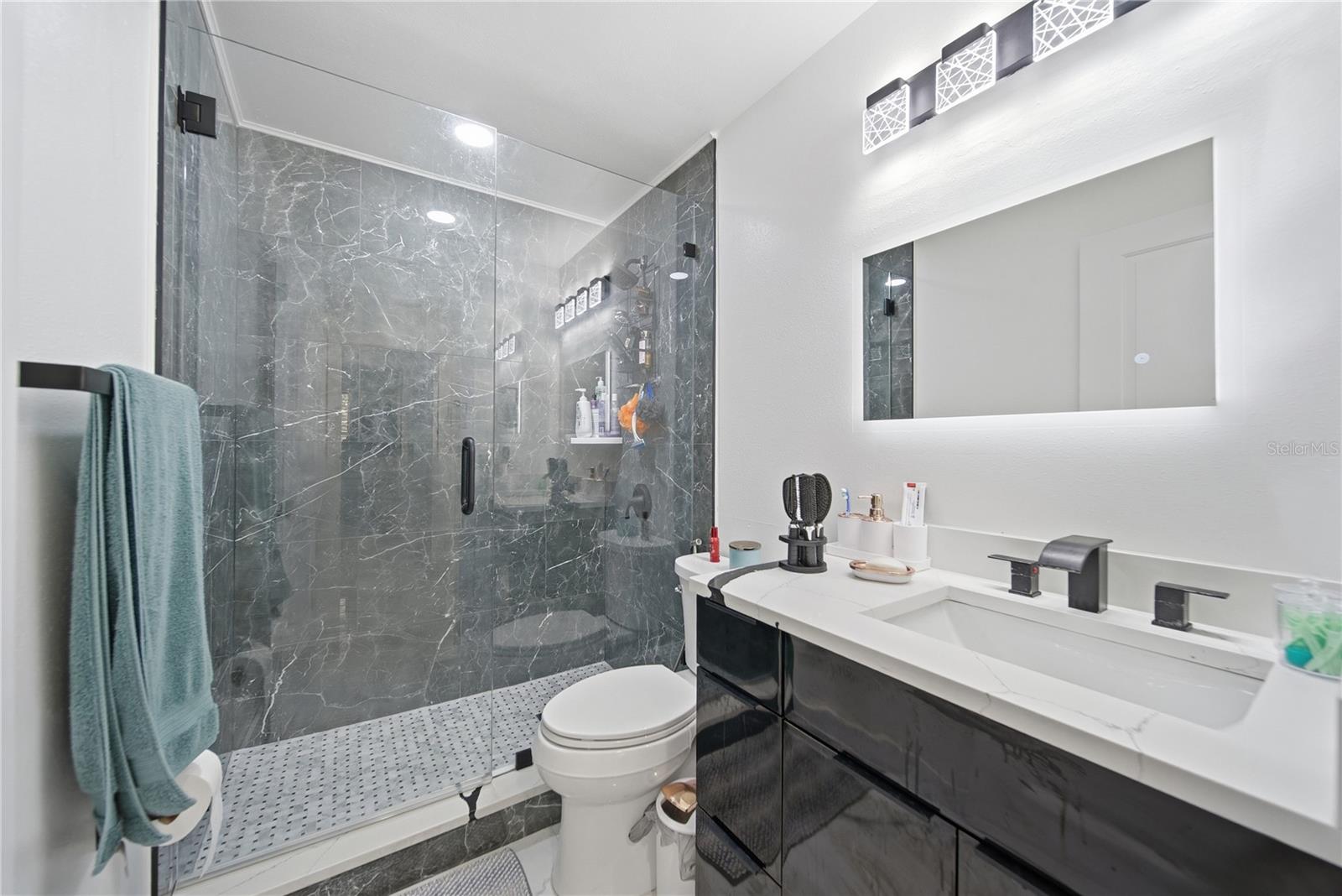 4916 HI VISTA CIR, TAMPA, FL, 33625