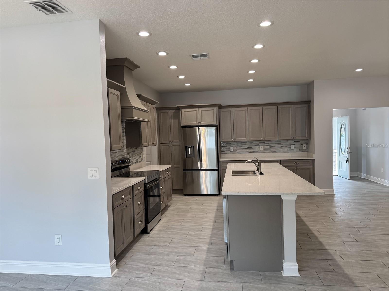 37533 TERI CT, DADE CITY, FL, 33525